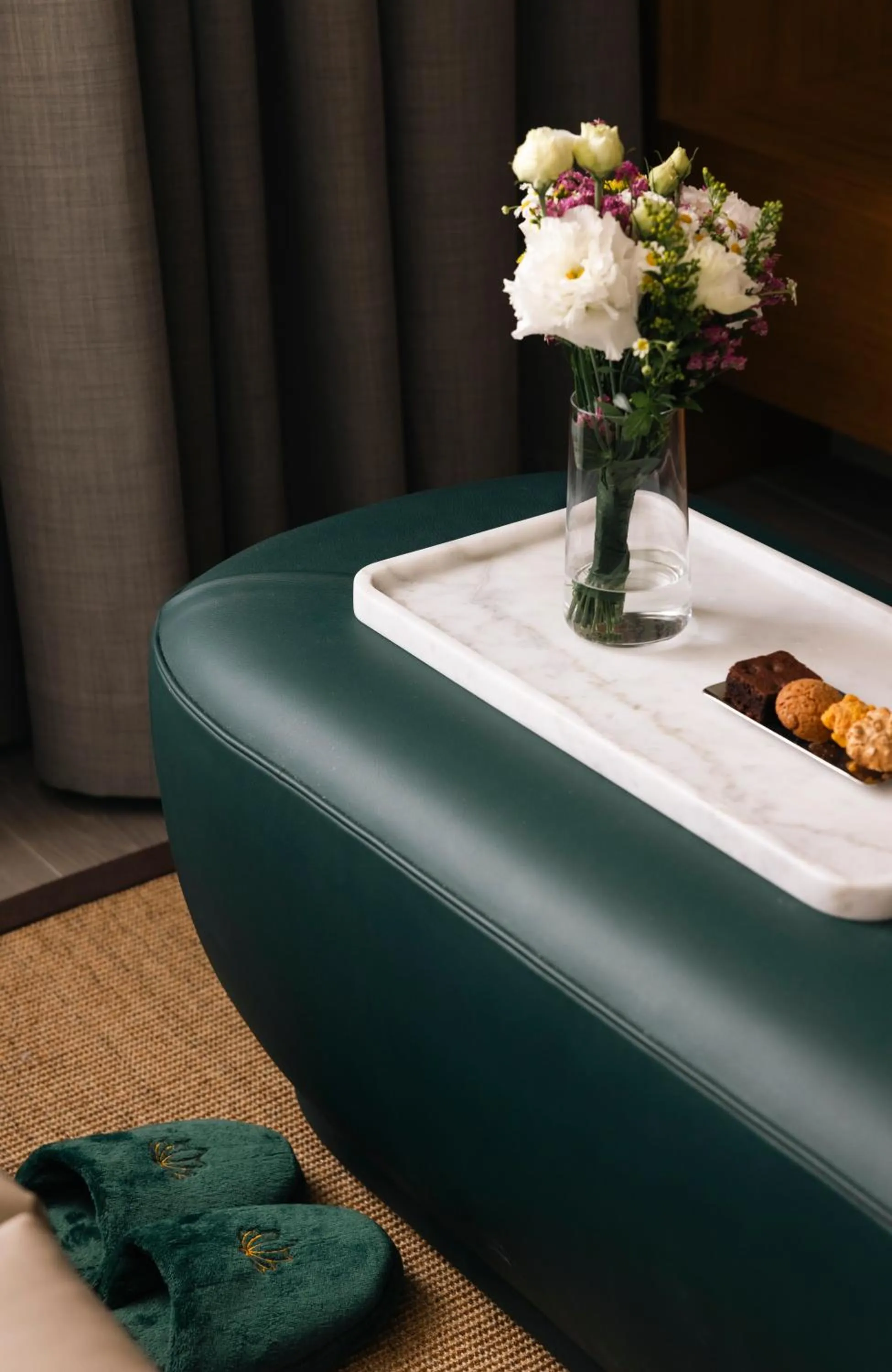 Seating area in La Serena Hotel FDM