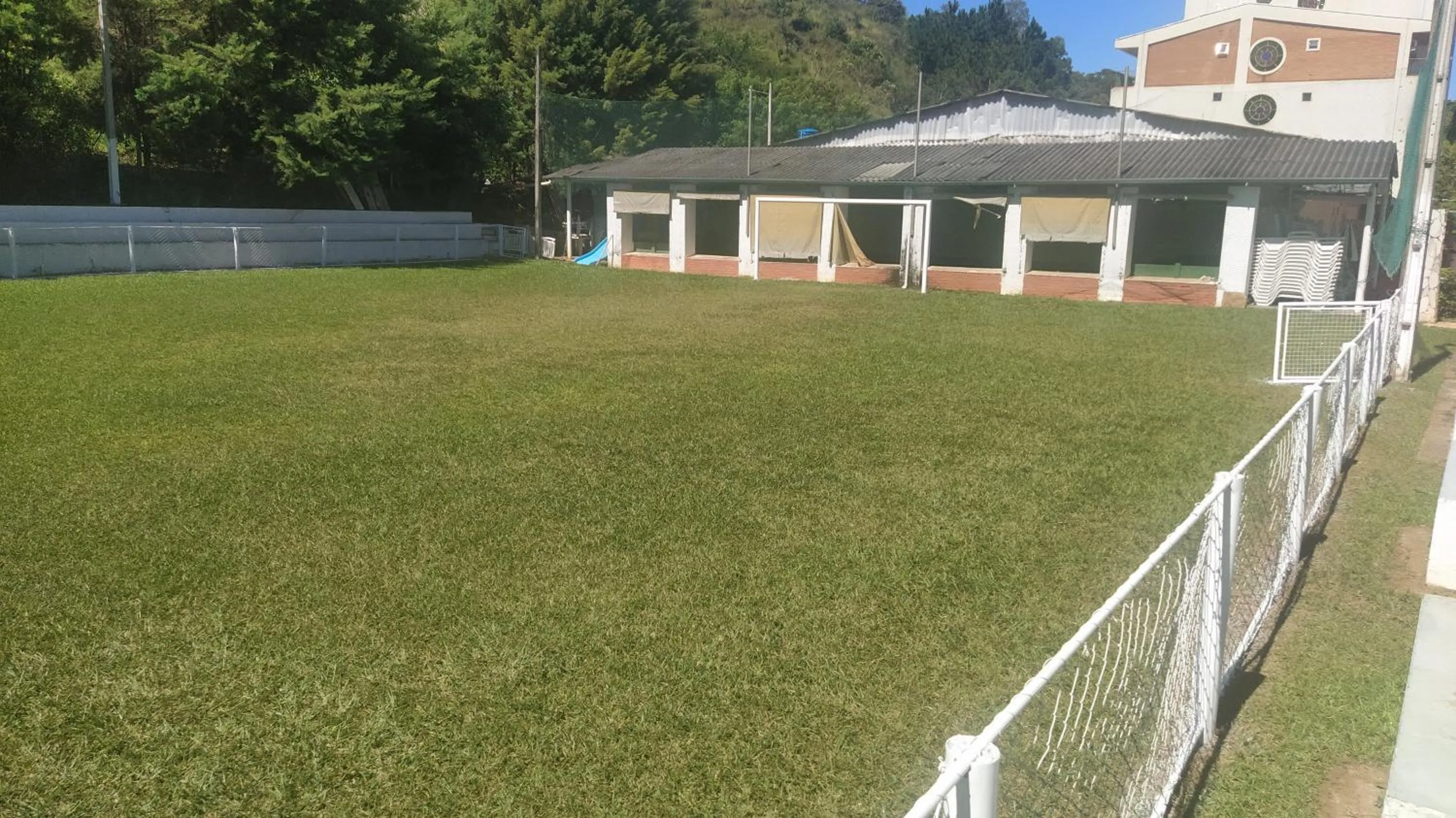 Property building in Cavalinho Branco