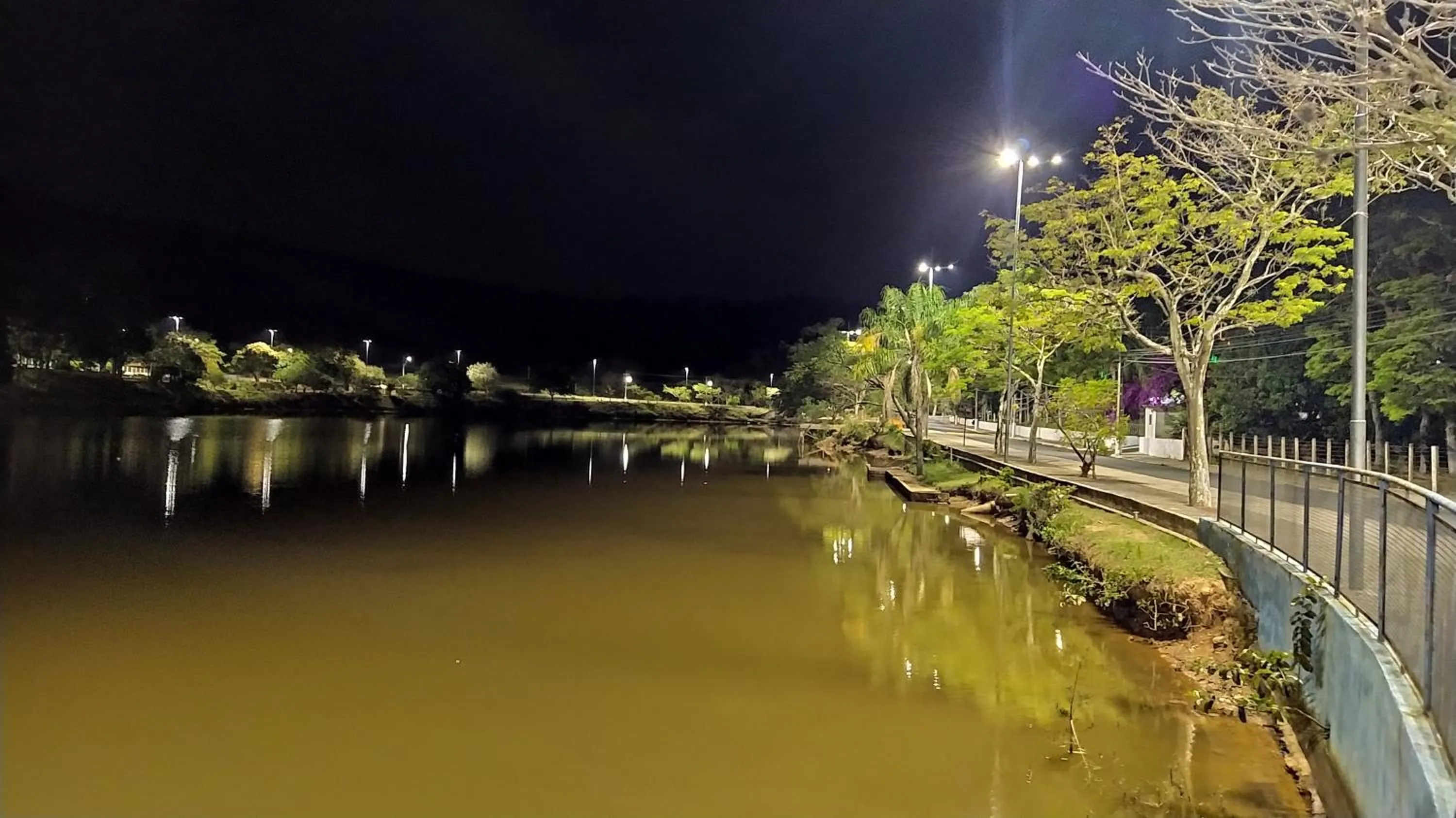 Lake view in Cavalinho Branco