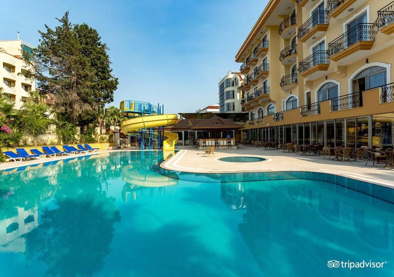 Swimming pool in STELLA HOTEL&Spa ALL INCLUSIVE