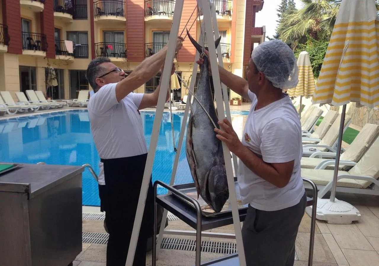 Food in MURAT 2 Hotel