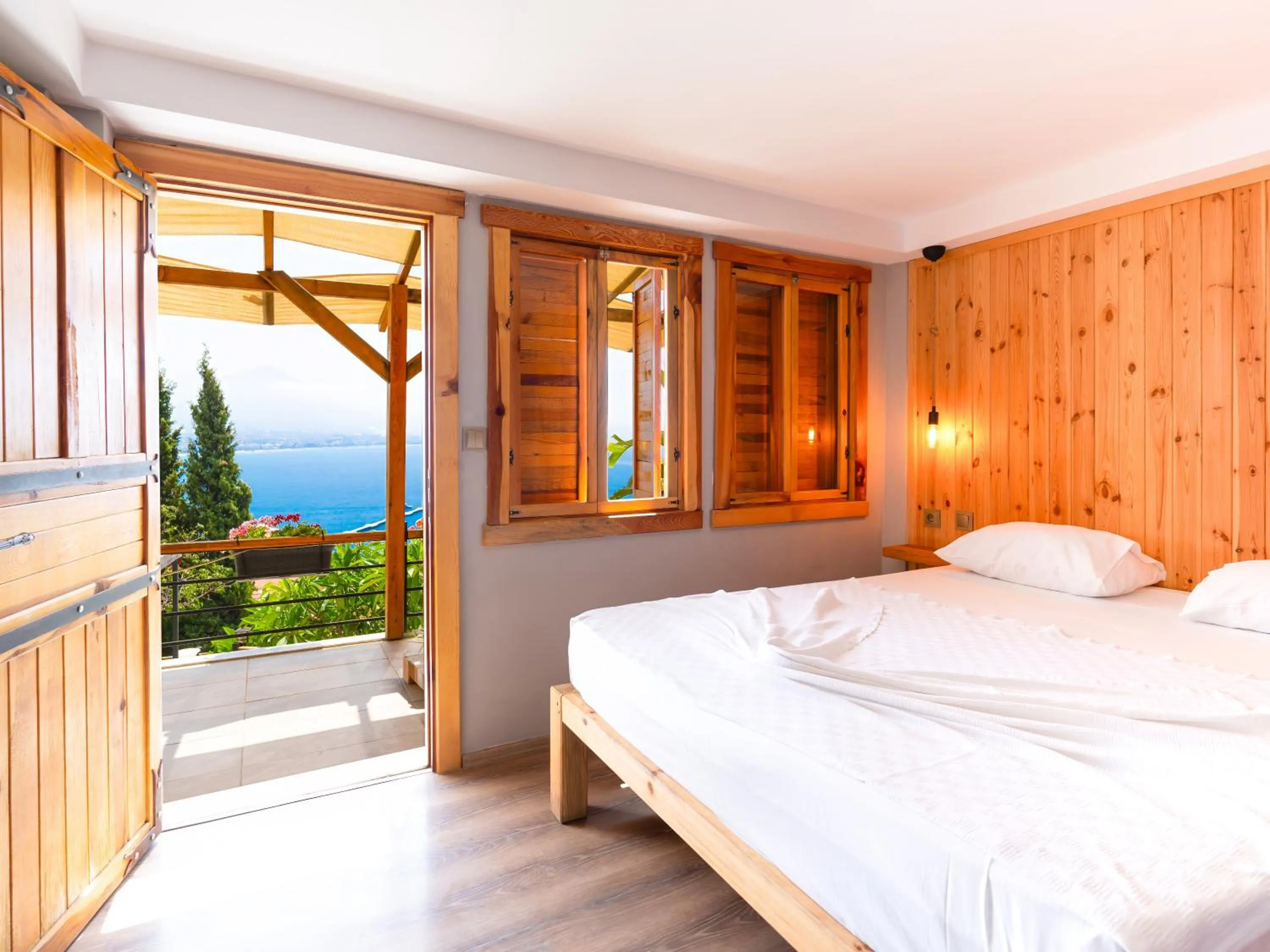 Bed in Castle Boutique Hotel Alanya