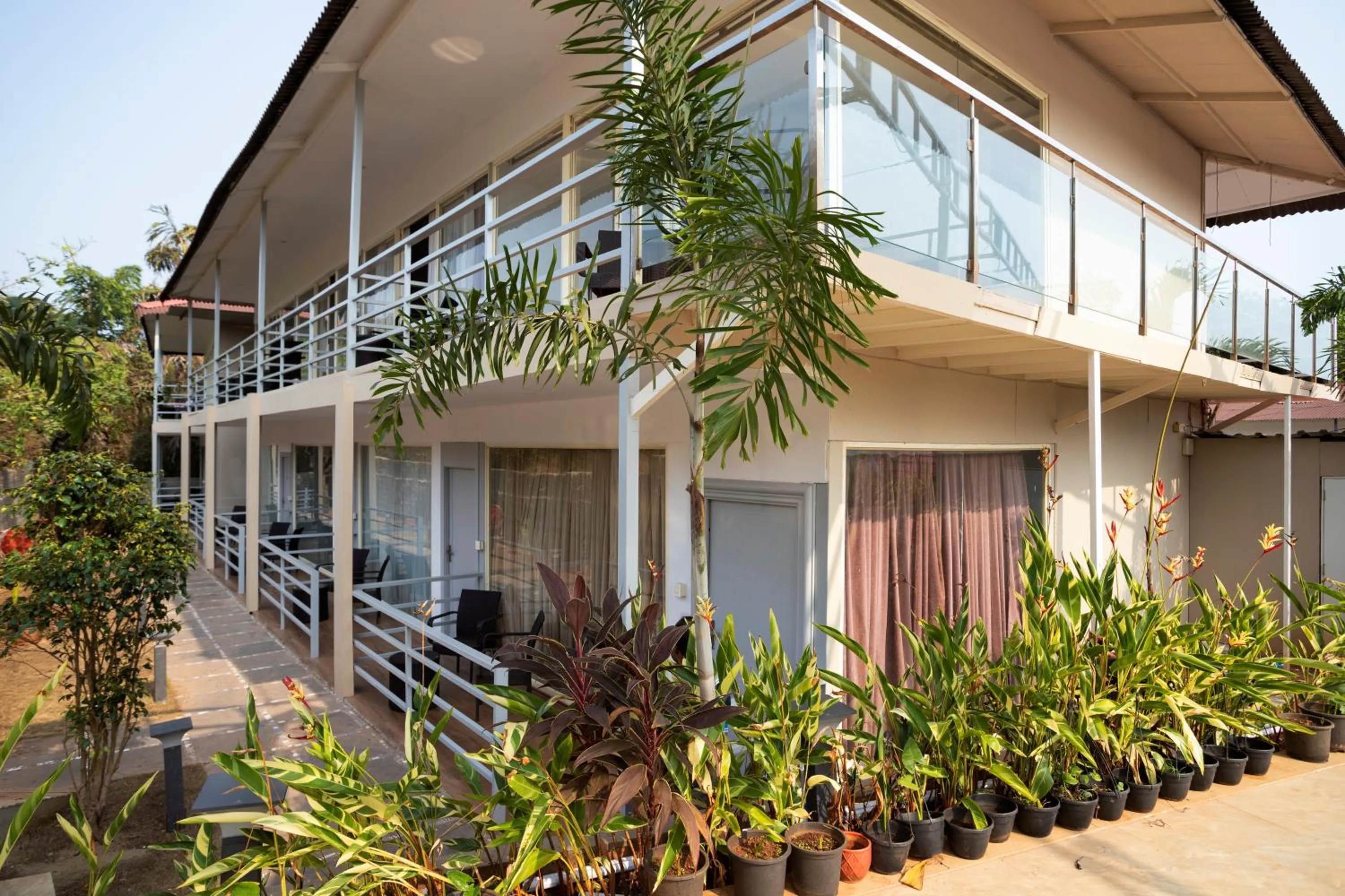 Property building in Koko Maya by Stone Wood Comfort