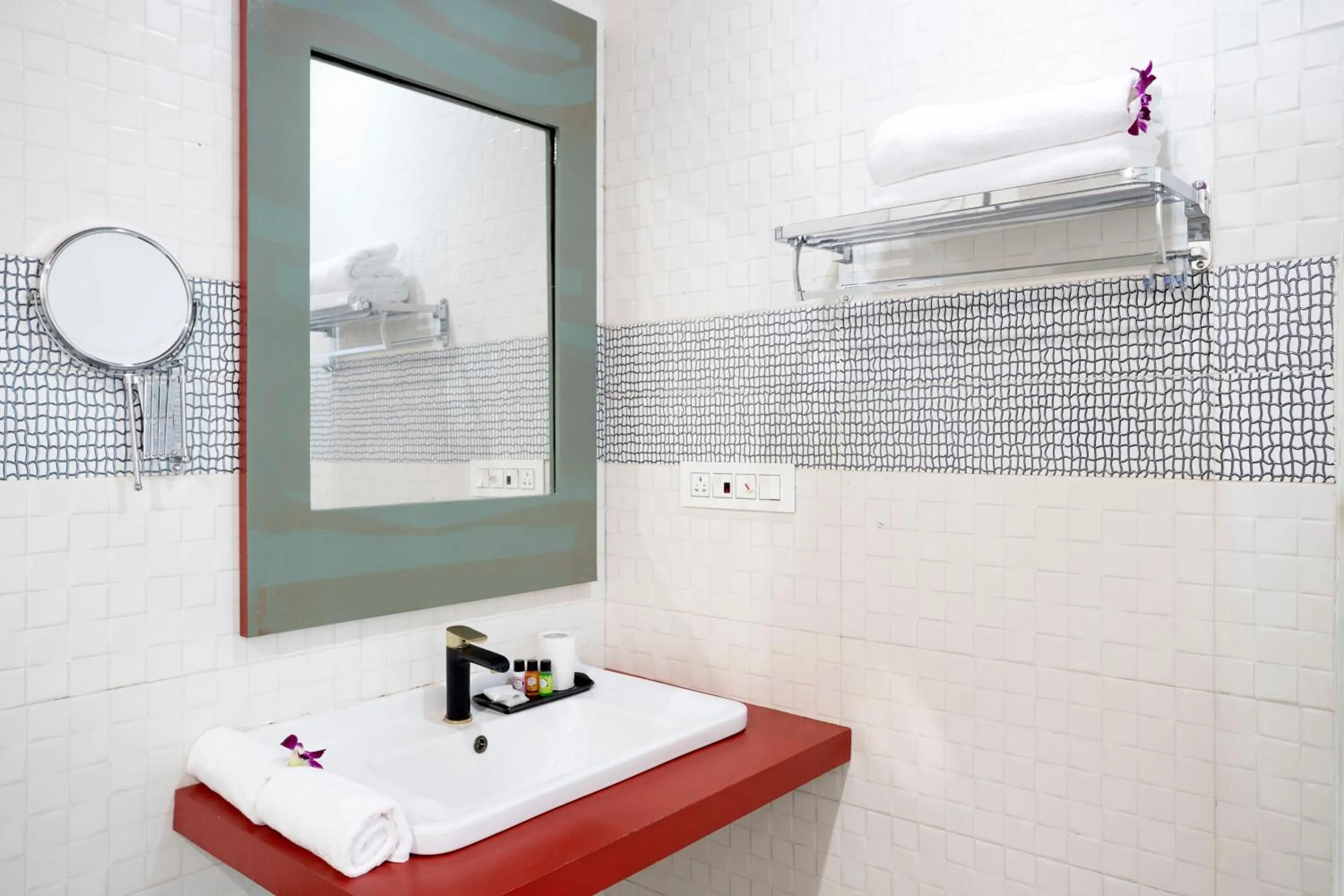 Bathroom in Koko Maya by Stone Wood Comfort