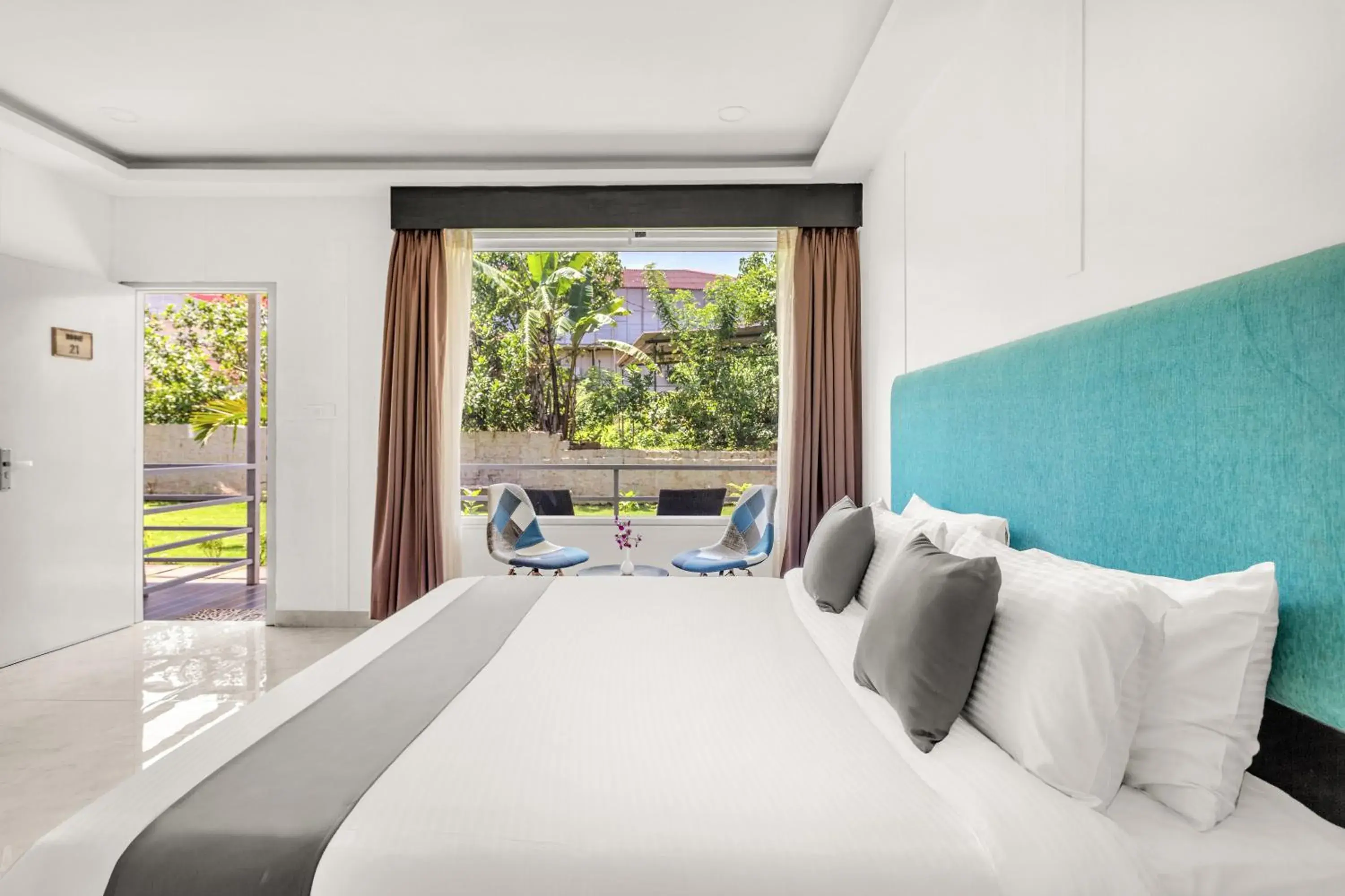 Signature Room with Balcony in Koko Maya by Stone Wood Comfort Signature Room with Balcony in Koko Maya by Stone Wood Comfort