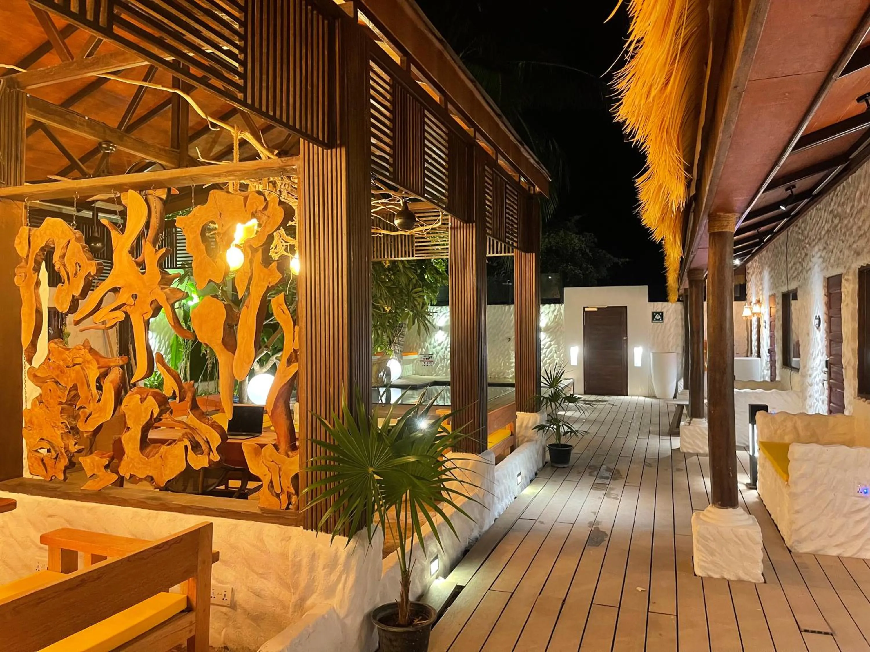 Lounge or bar in Atholhu Residence