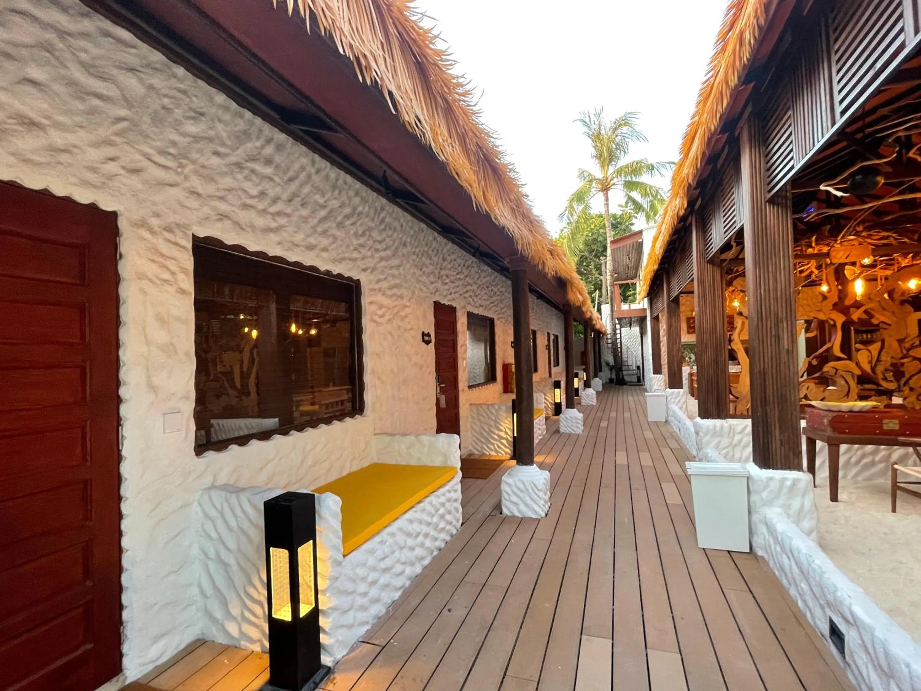 Property building in Atholhu Residence