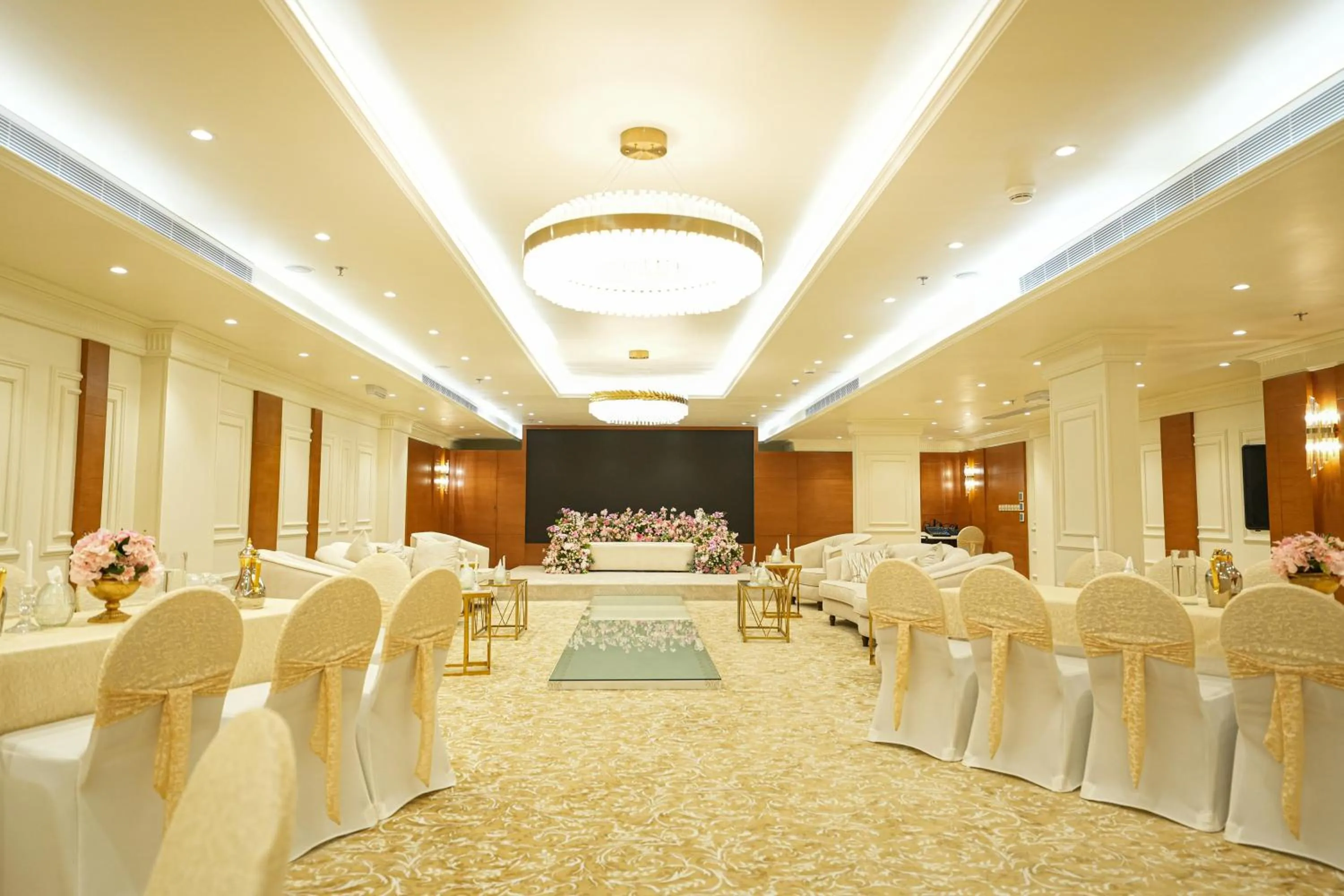 Banquet/Function facilities in Romera Hotel