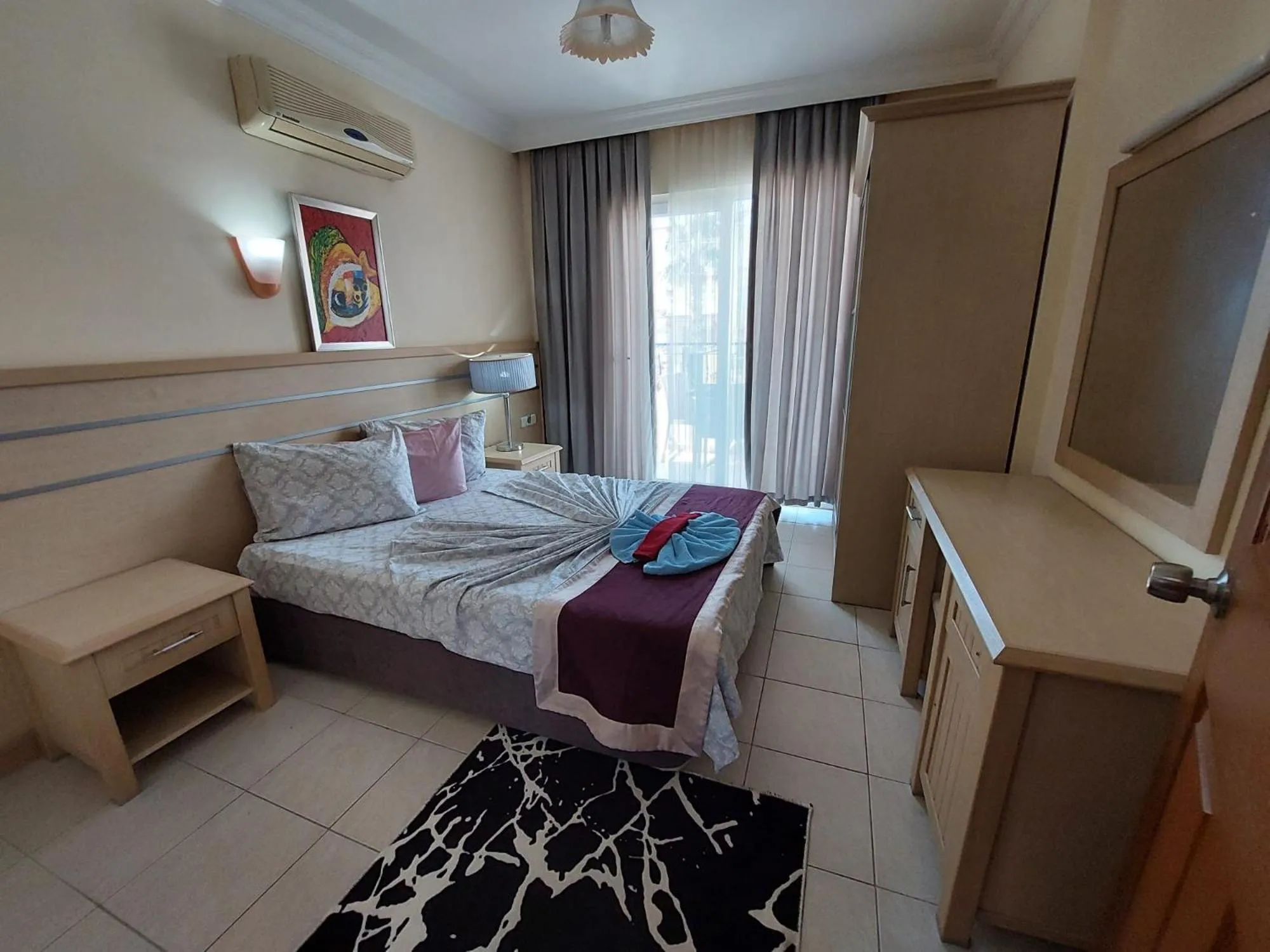 Bed in Summer rose hotel