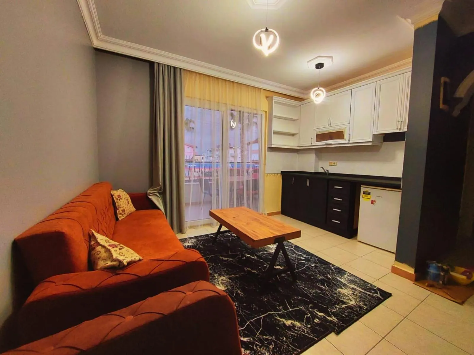 Kitchen or kitchenette in Summer rose hotel