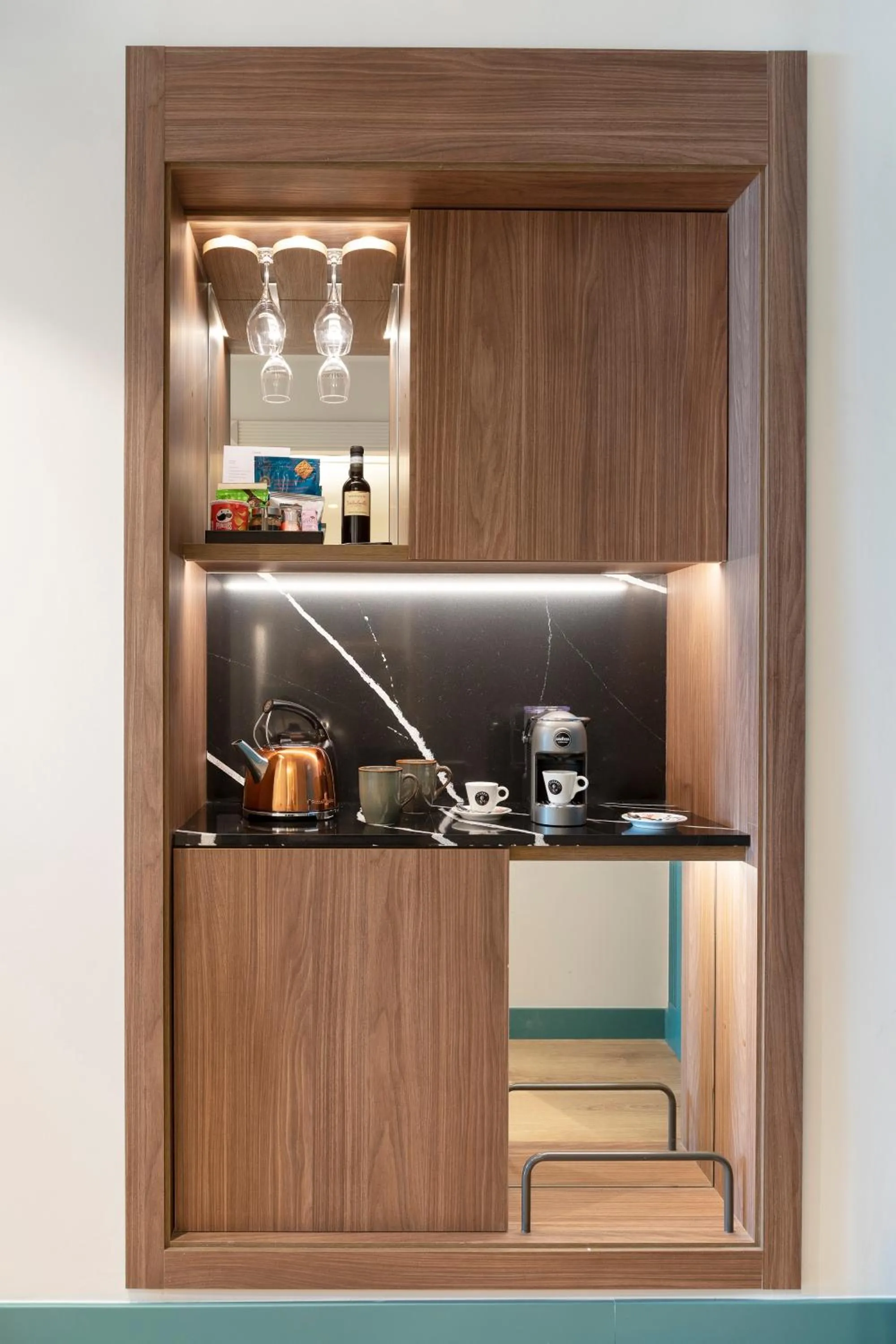 Coffee/tea facilities in Meliá Milano