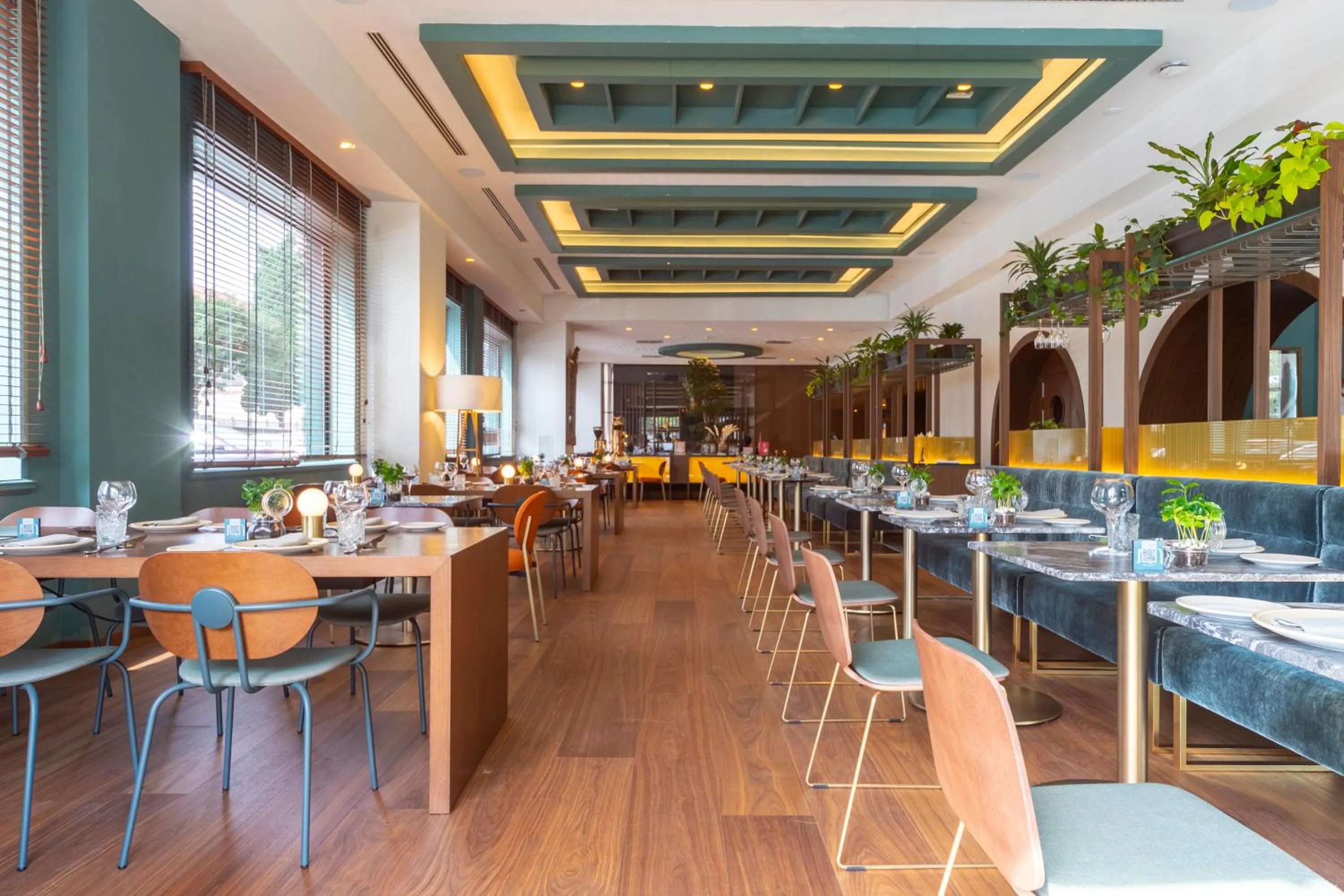 Restaurant/places to eat in Meliá Milano