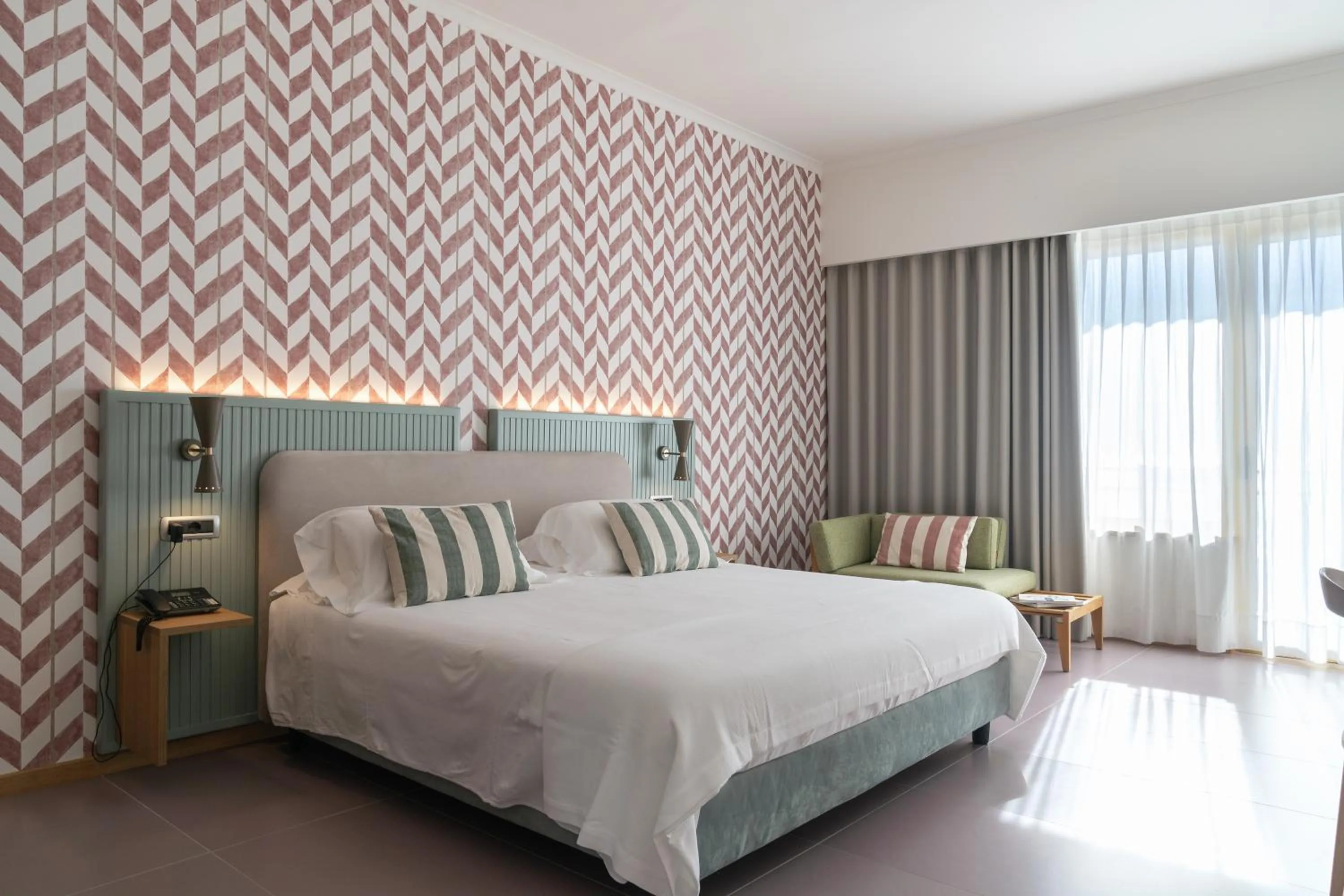 Bedroom, Bed in Reginna Palace Hotel