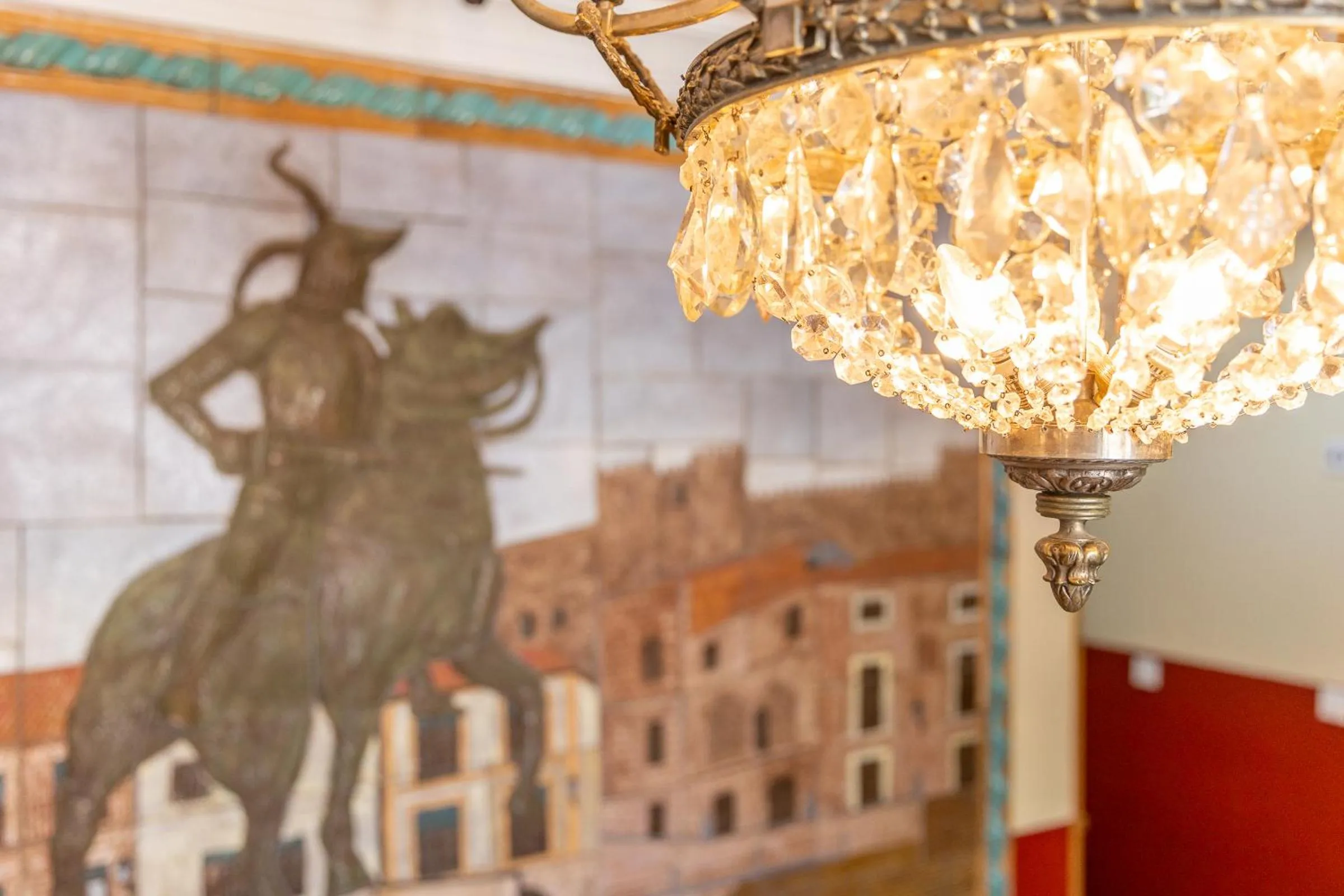 Property building in Hotel Pizarro