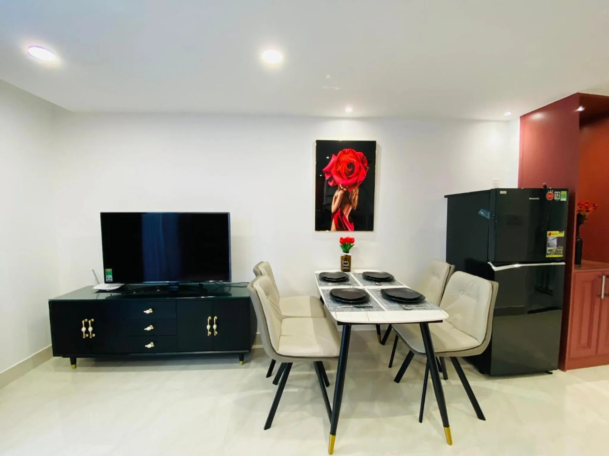 Dining area in BBKISS Apartments & Hotel