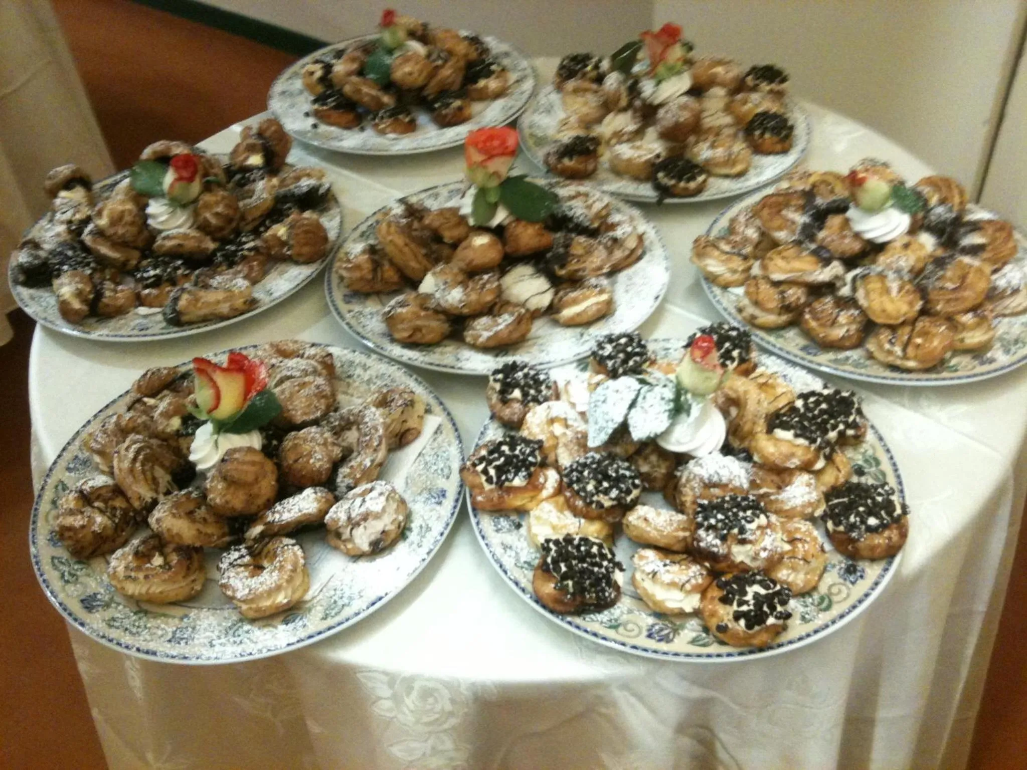 Continental breakfast in Savant Hotel