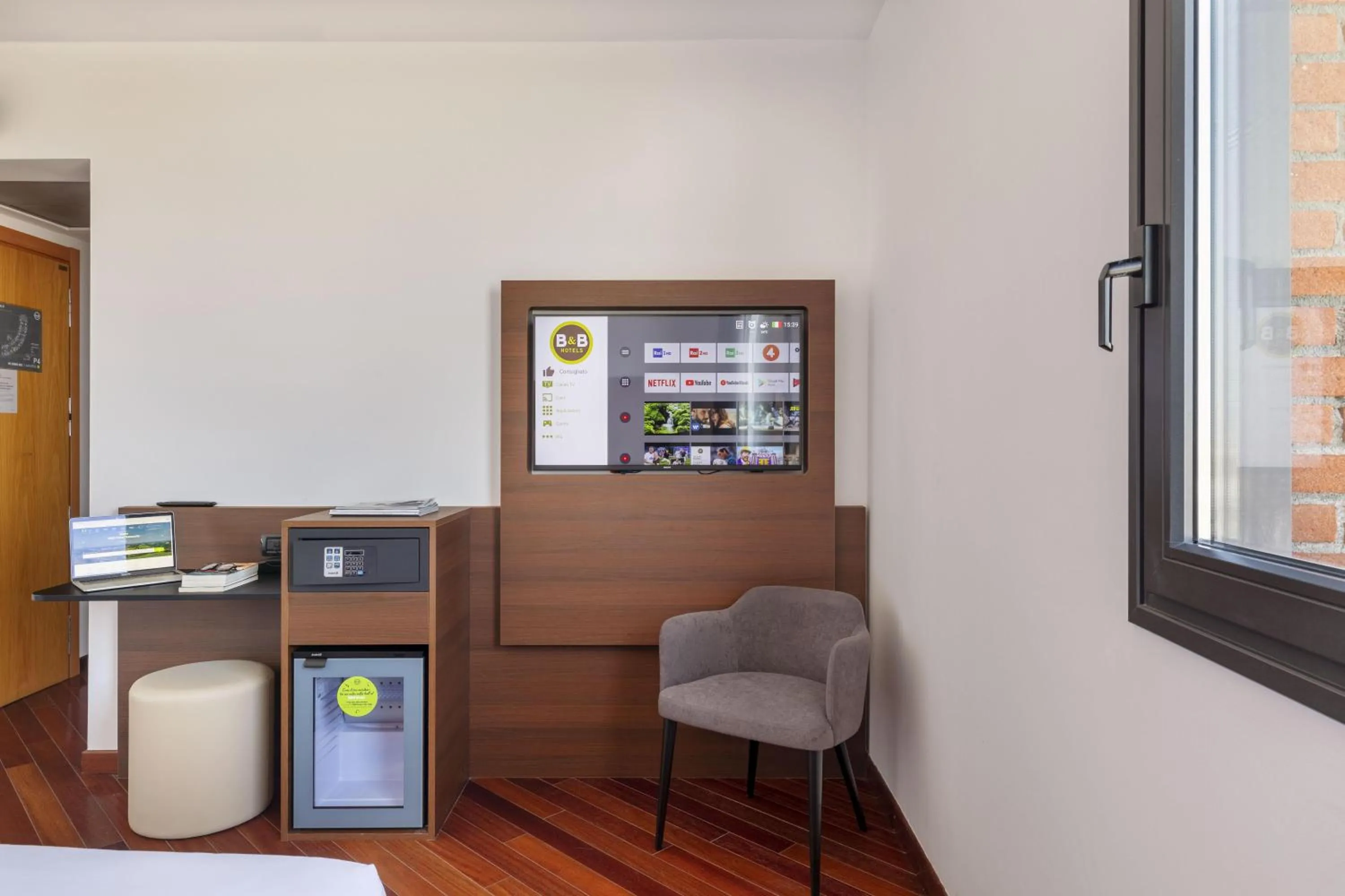 Photo of the whole room in B&B Hotel Sassuolo