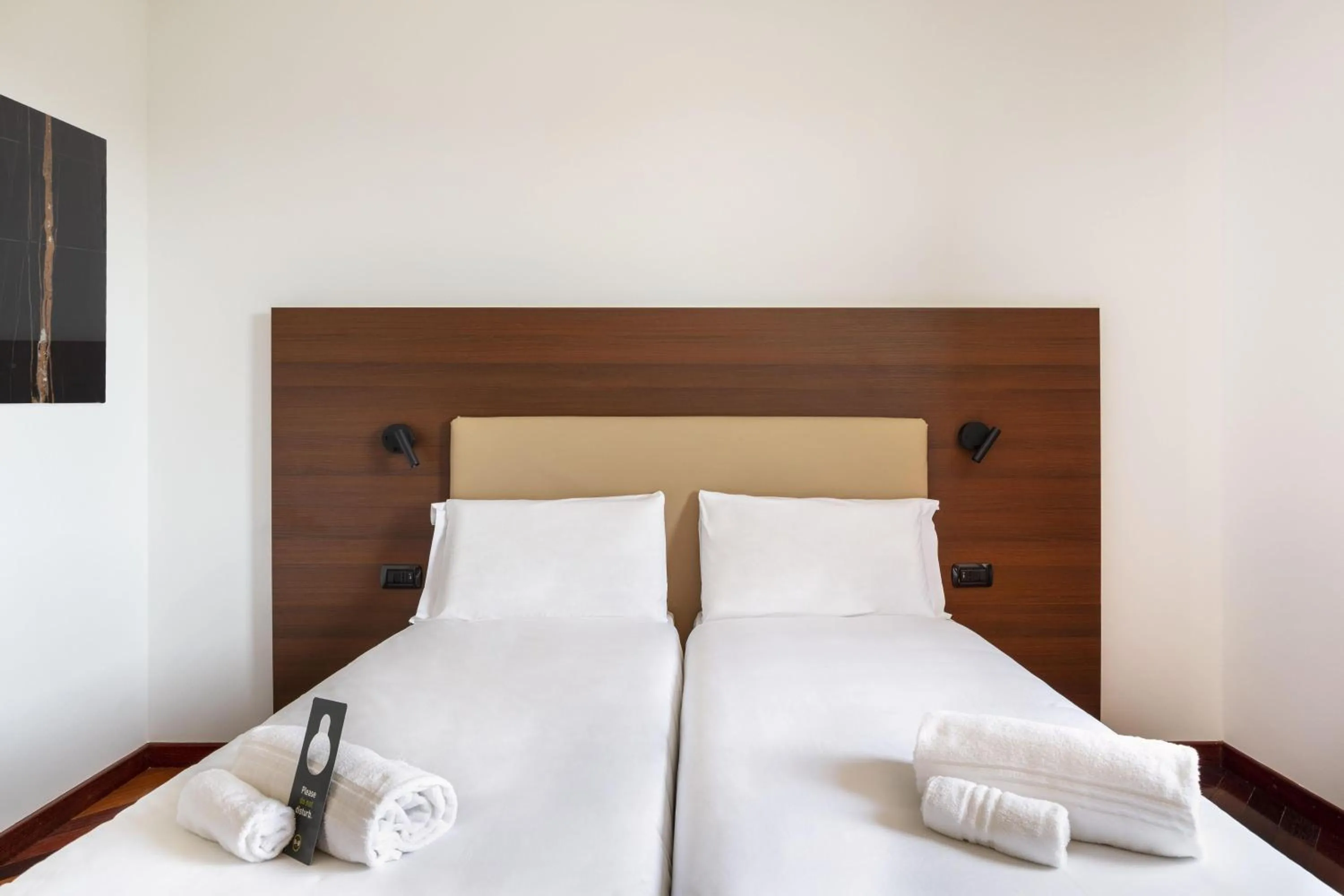 Photo of the whole room, Bed in B&B Hotel Sassuolo