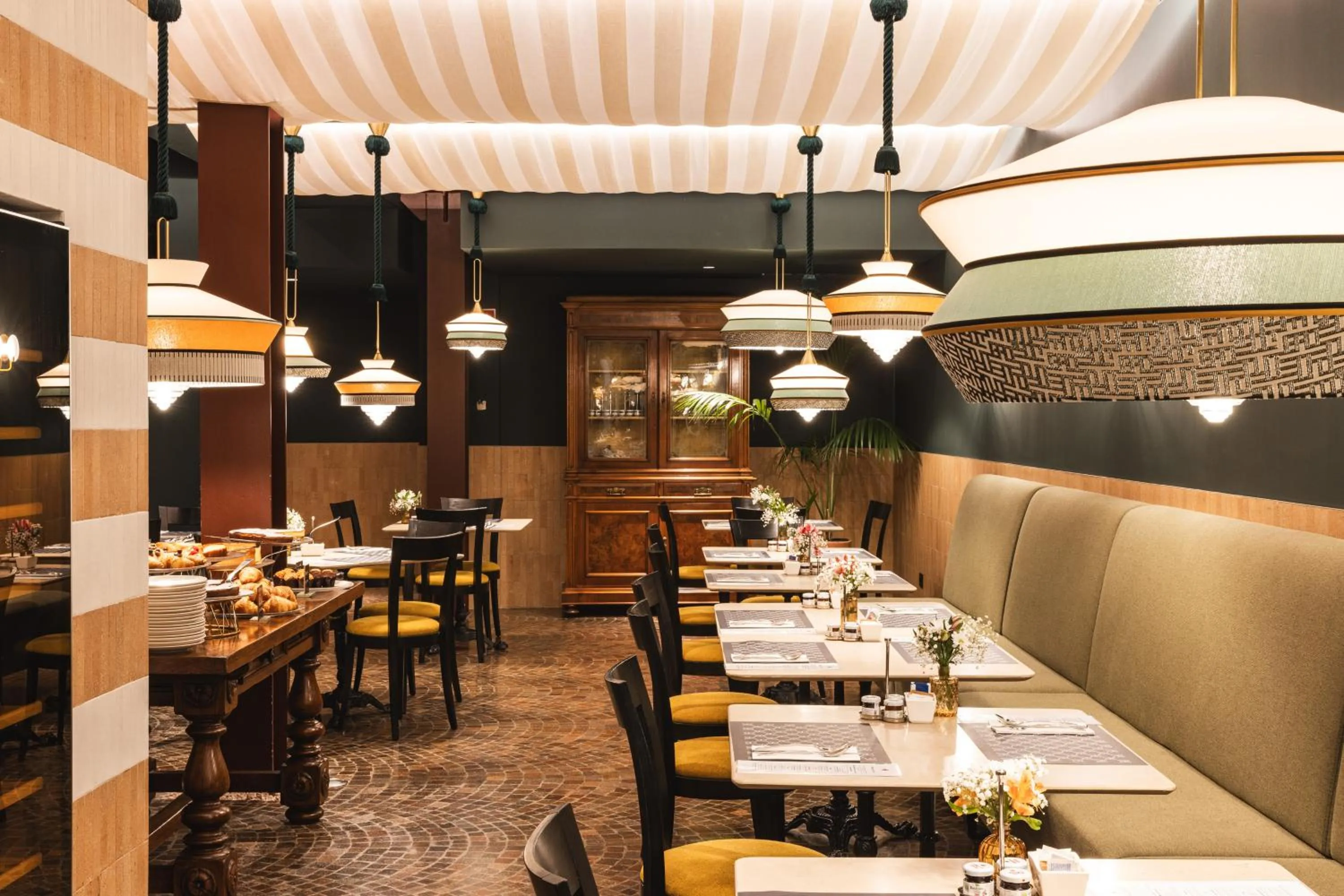 Restaurant/places to eat in Casa D'Este - Hotel Ferrara