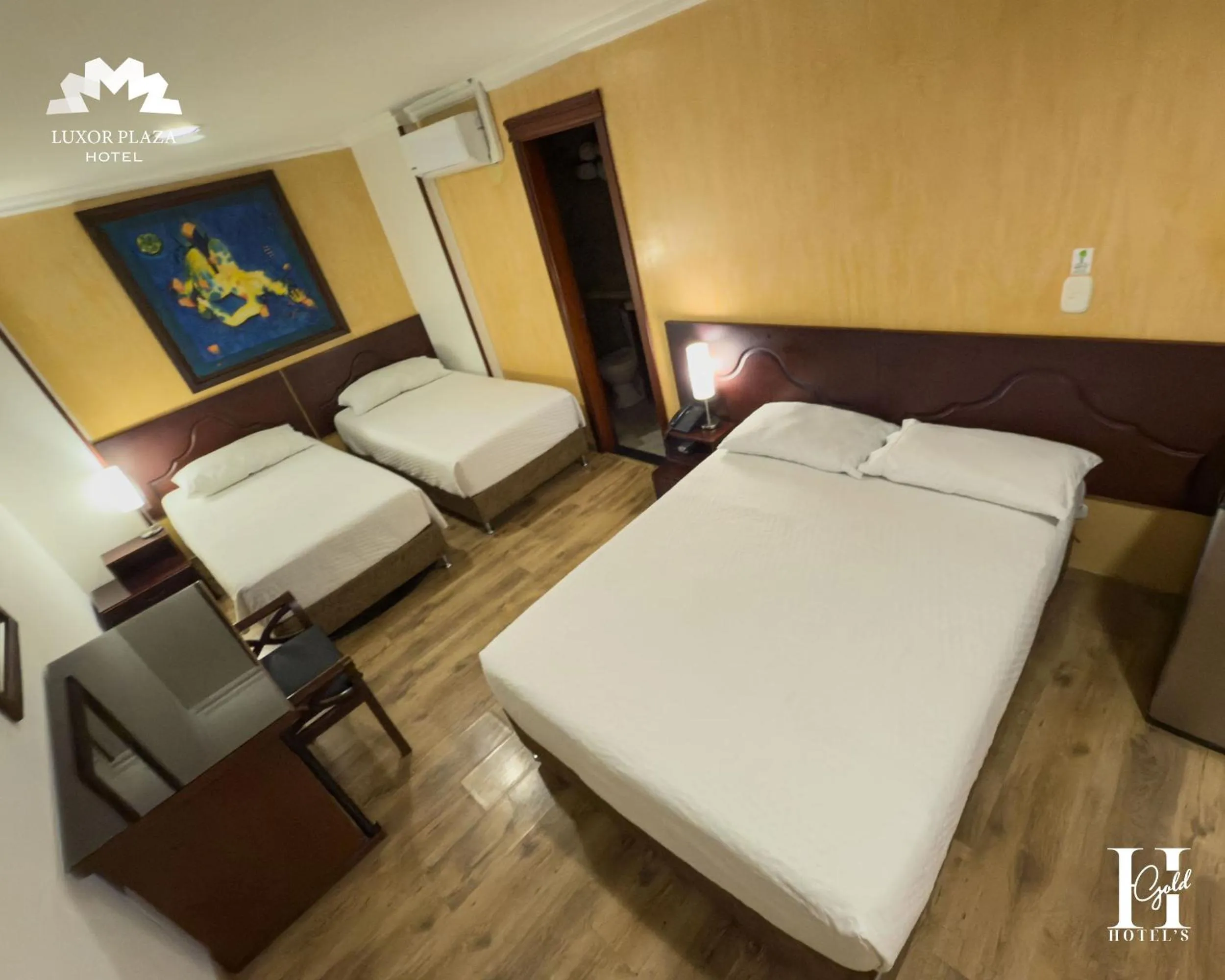 Bed in Hotel Luxor Pereira