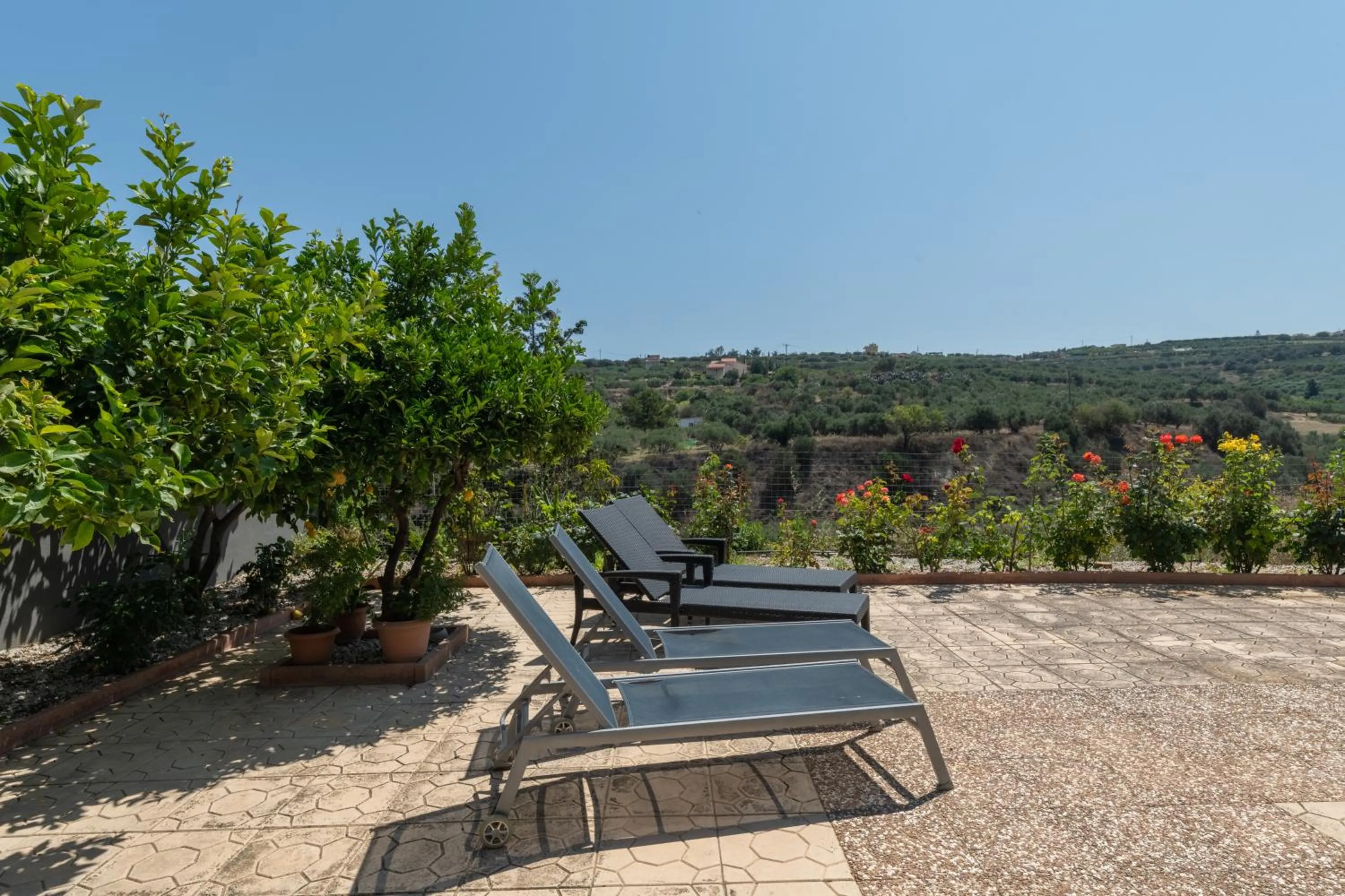 Mountain view in Aelia Home