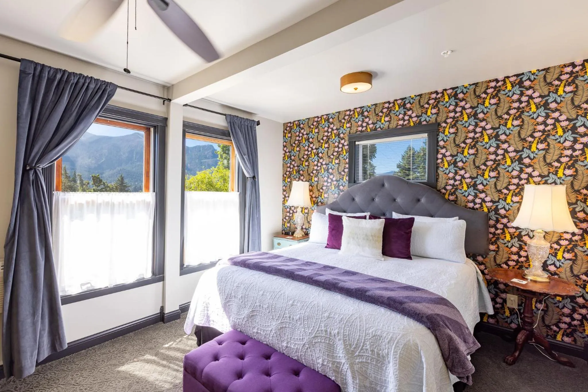 Bedroom, Bed in Hotel Stevenson