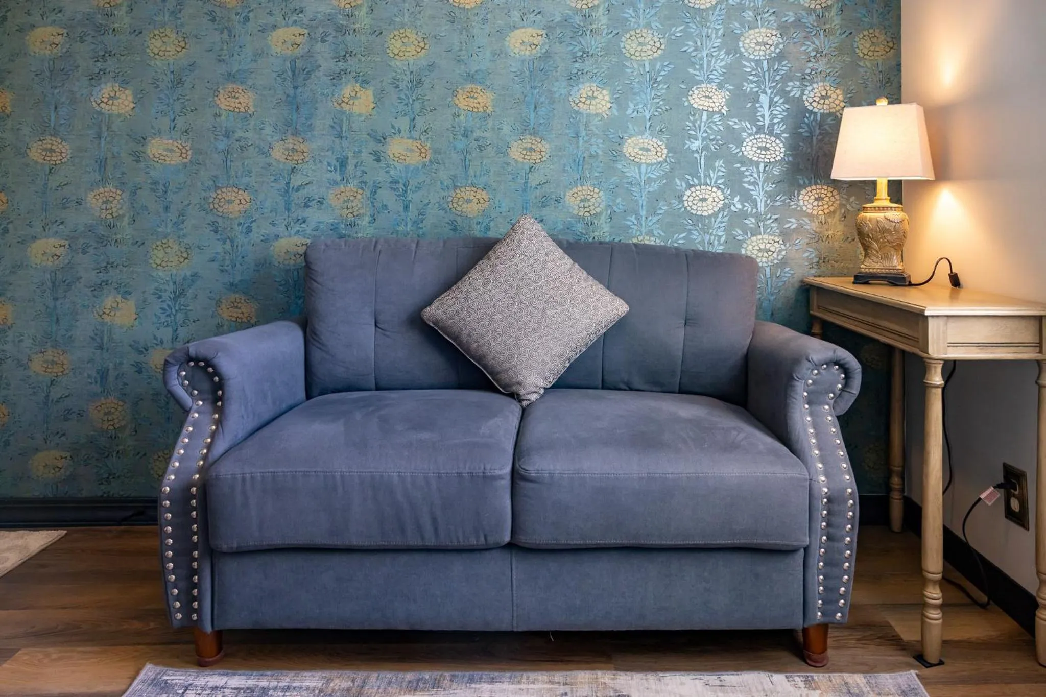 Seating area in Hotel Stevenson