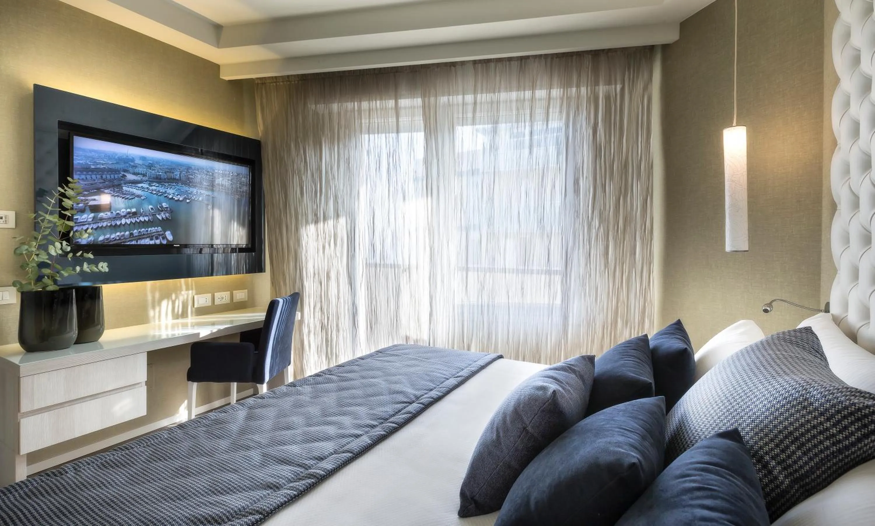 Photo of the whole room, Bed in Hotel Nautico