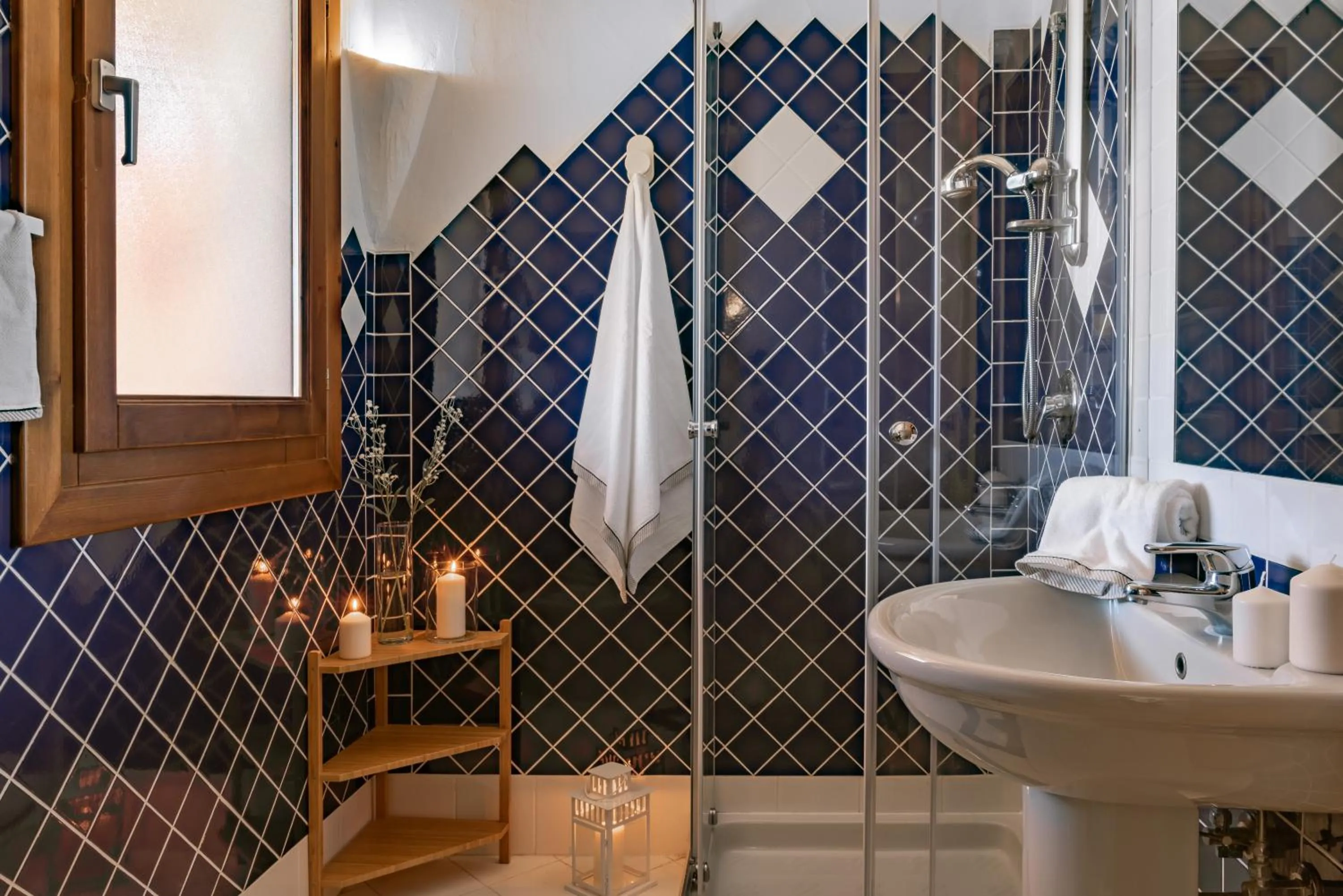 Shower in Palau Green Village