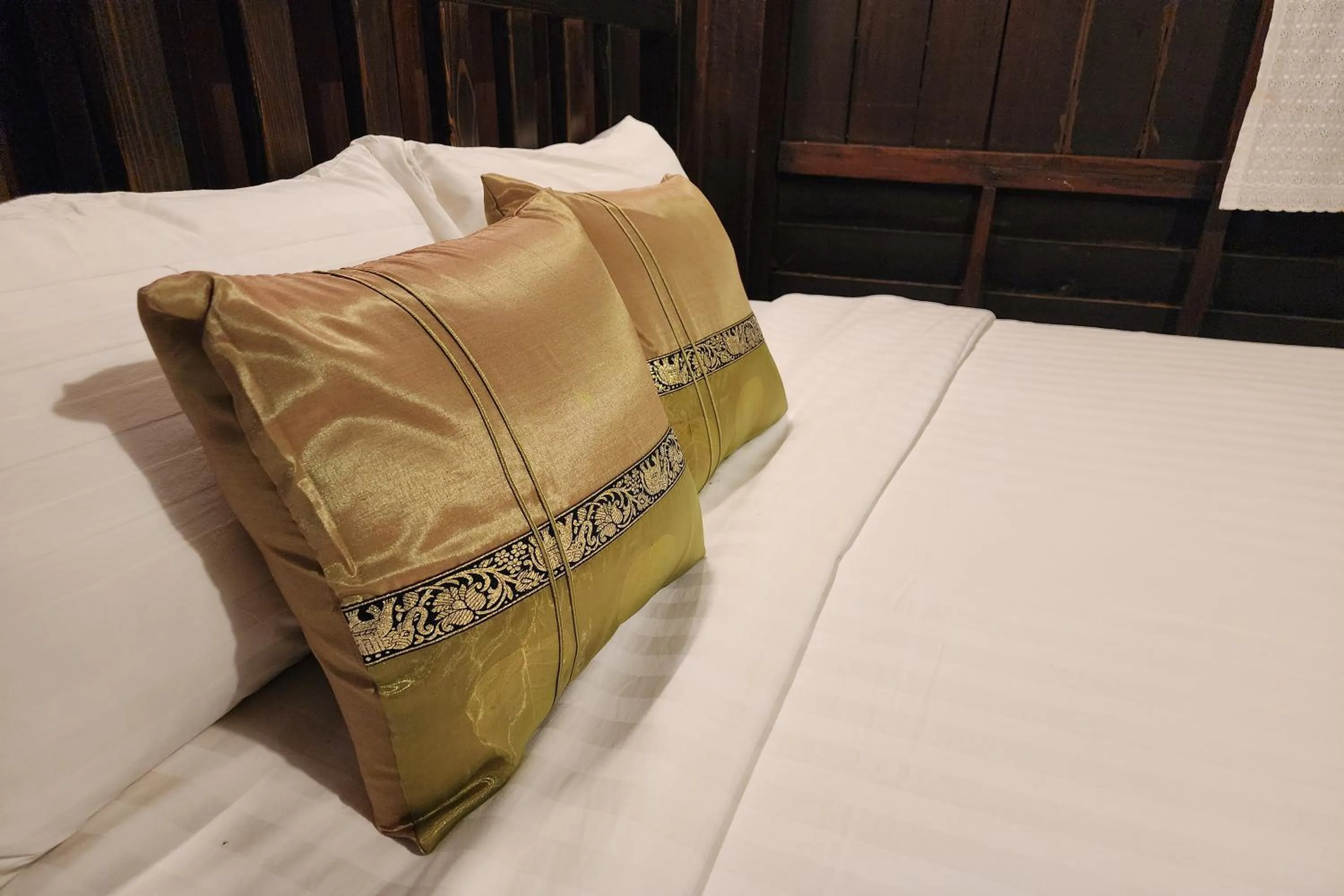 Bed in Karaboon Wellness