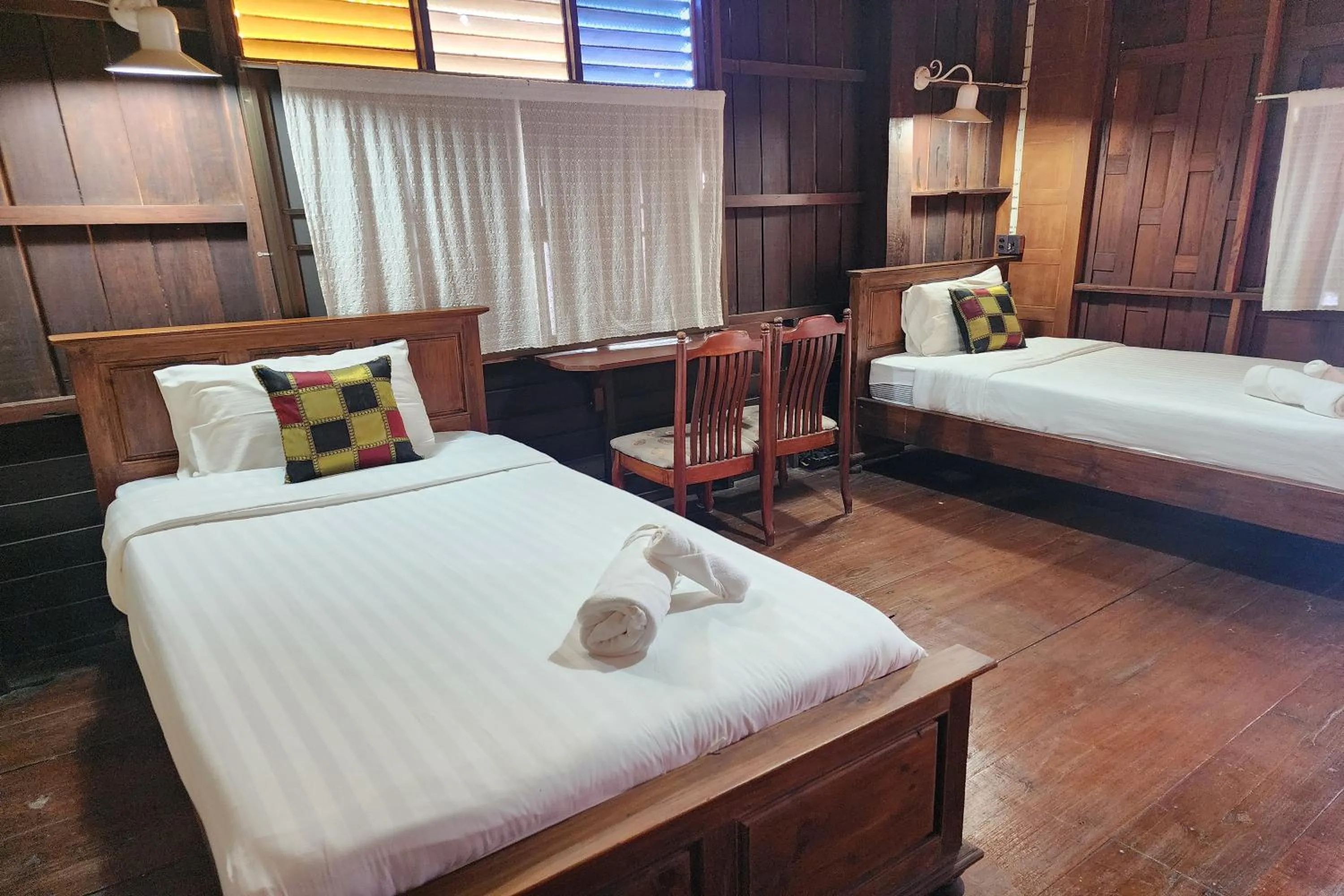 Bed in Karaboon Wellness