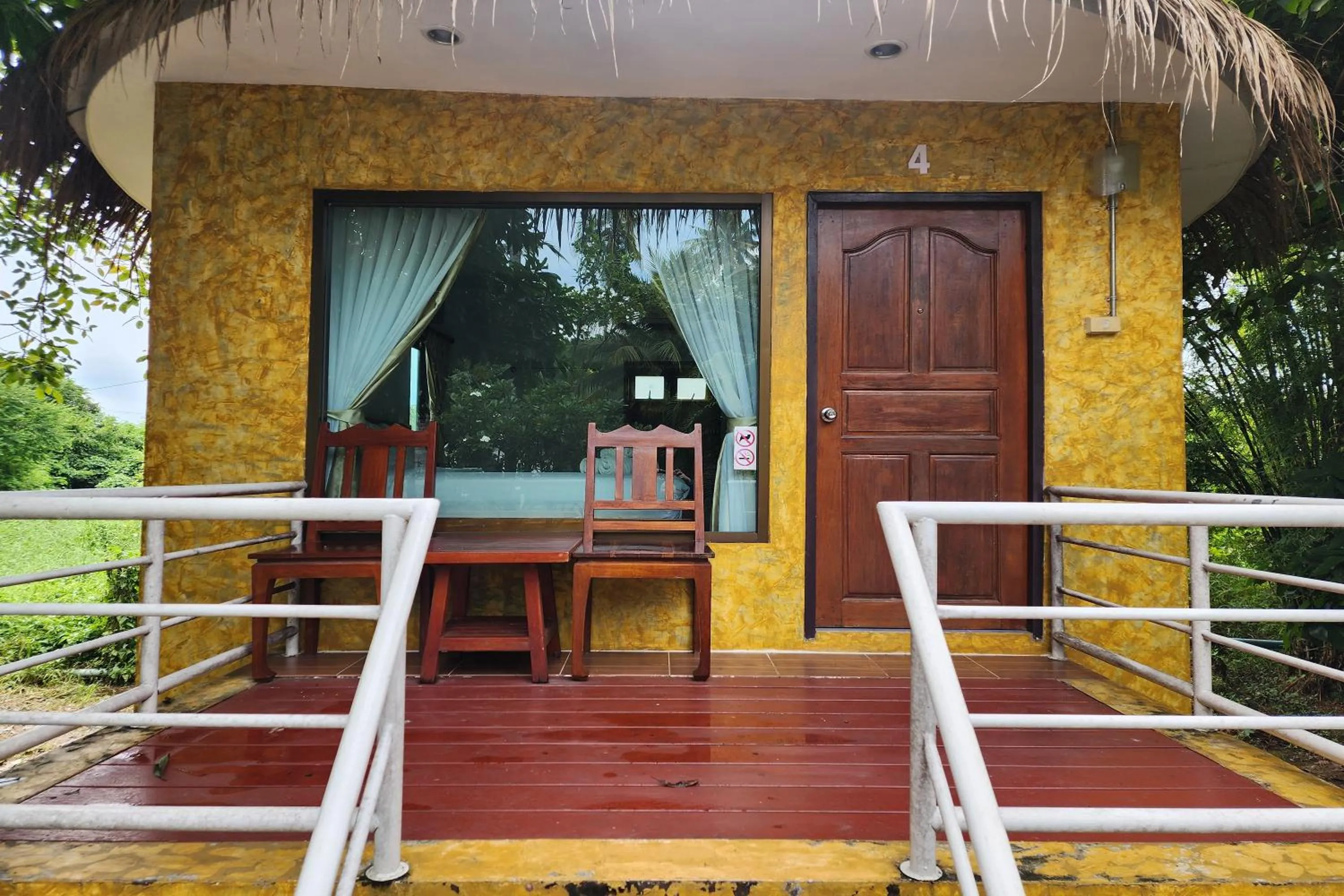 Balcony/Terrace in Karaboon Wellness