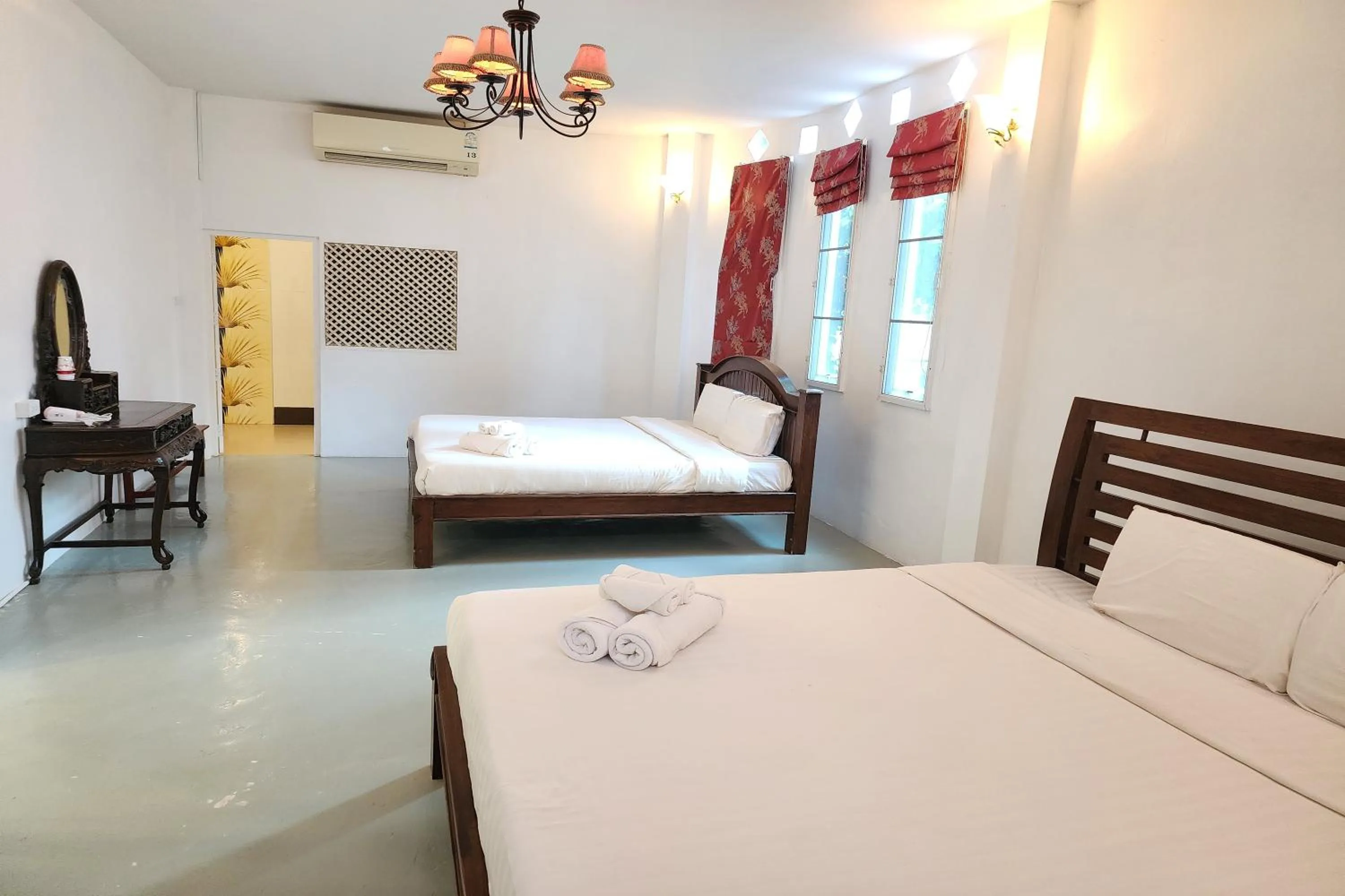 Bed in Karaboon Wellness