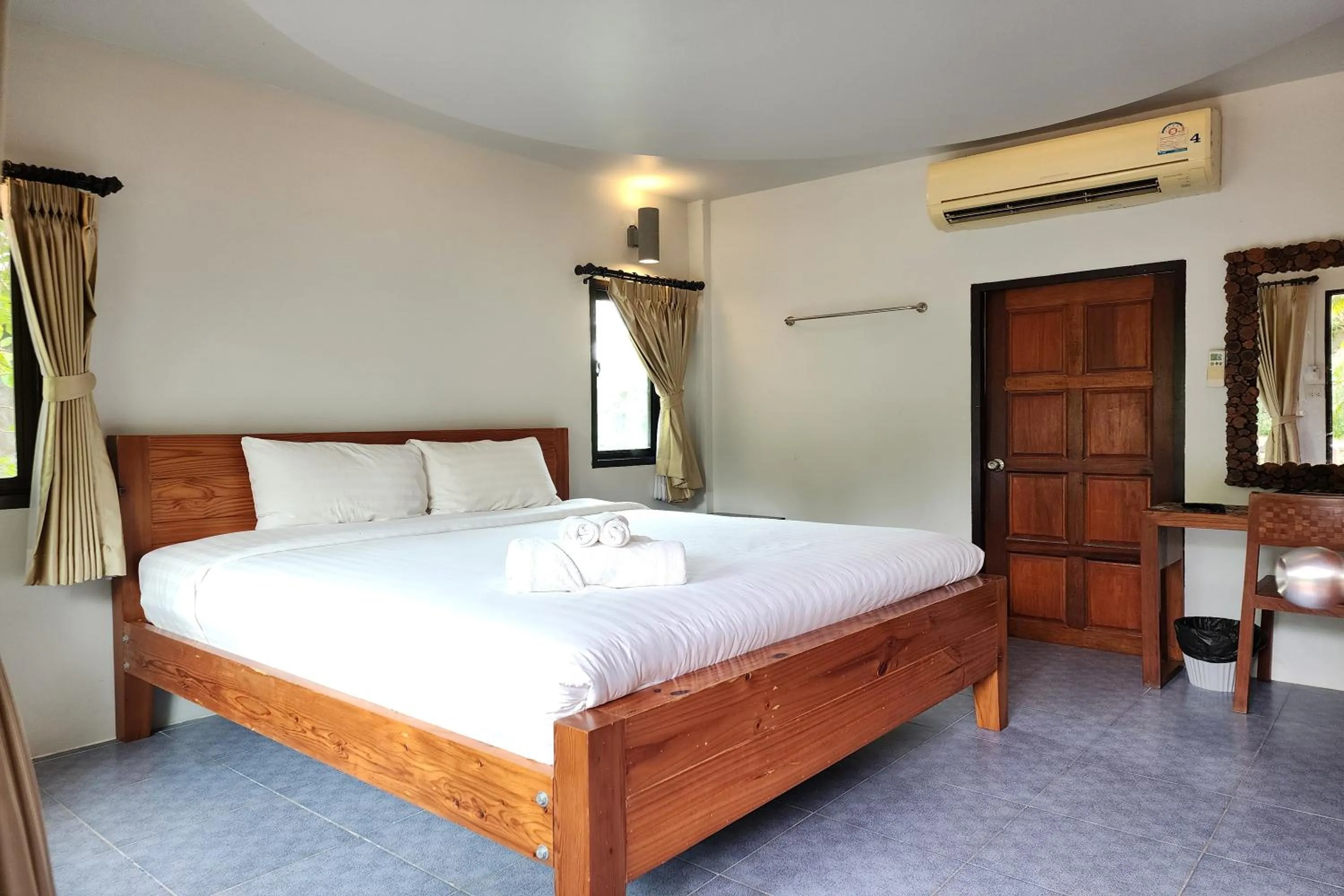 Bed in Karaboon Wellness