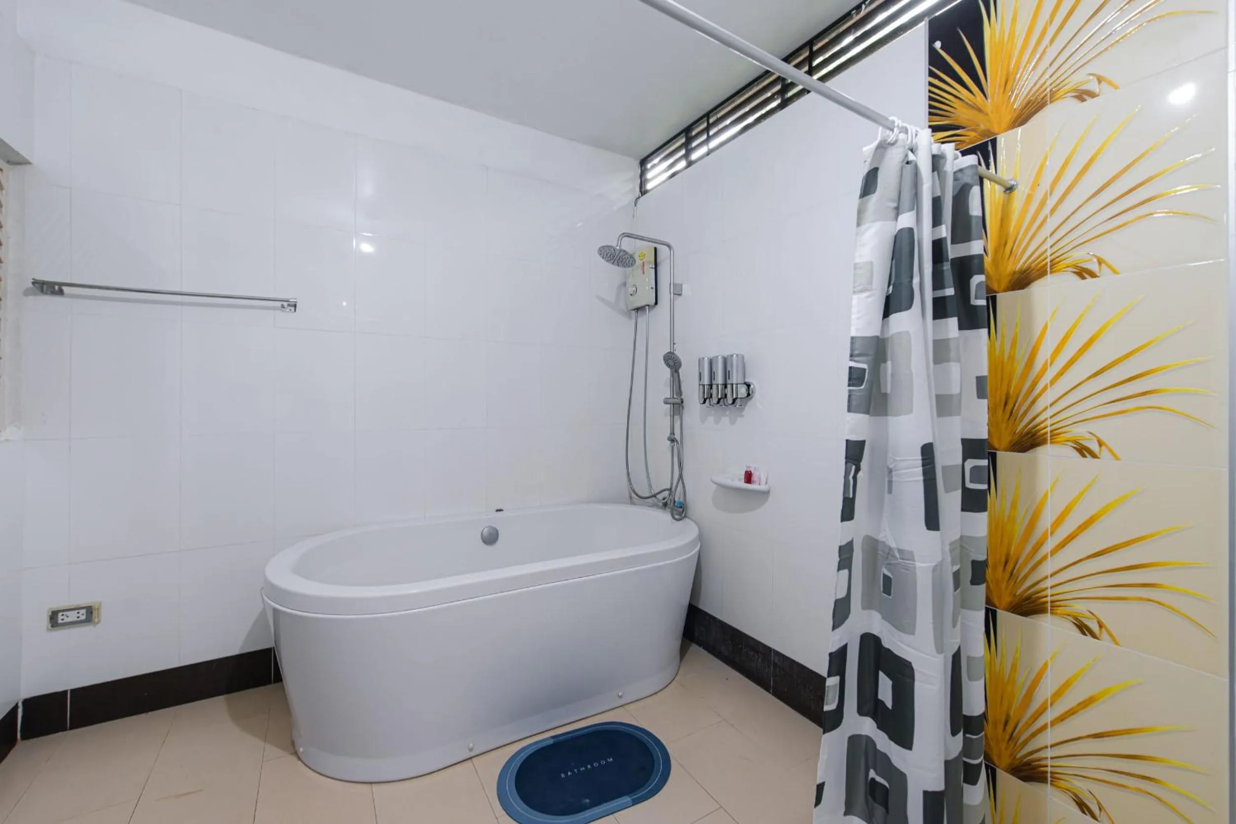 Bathroom in Karaboon Wellness