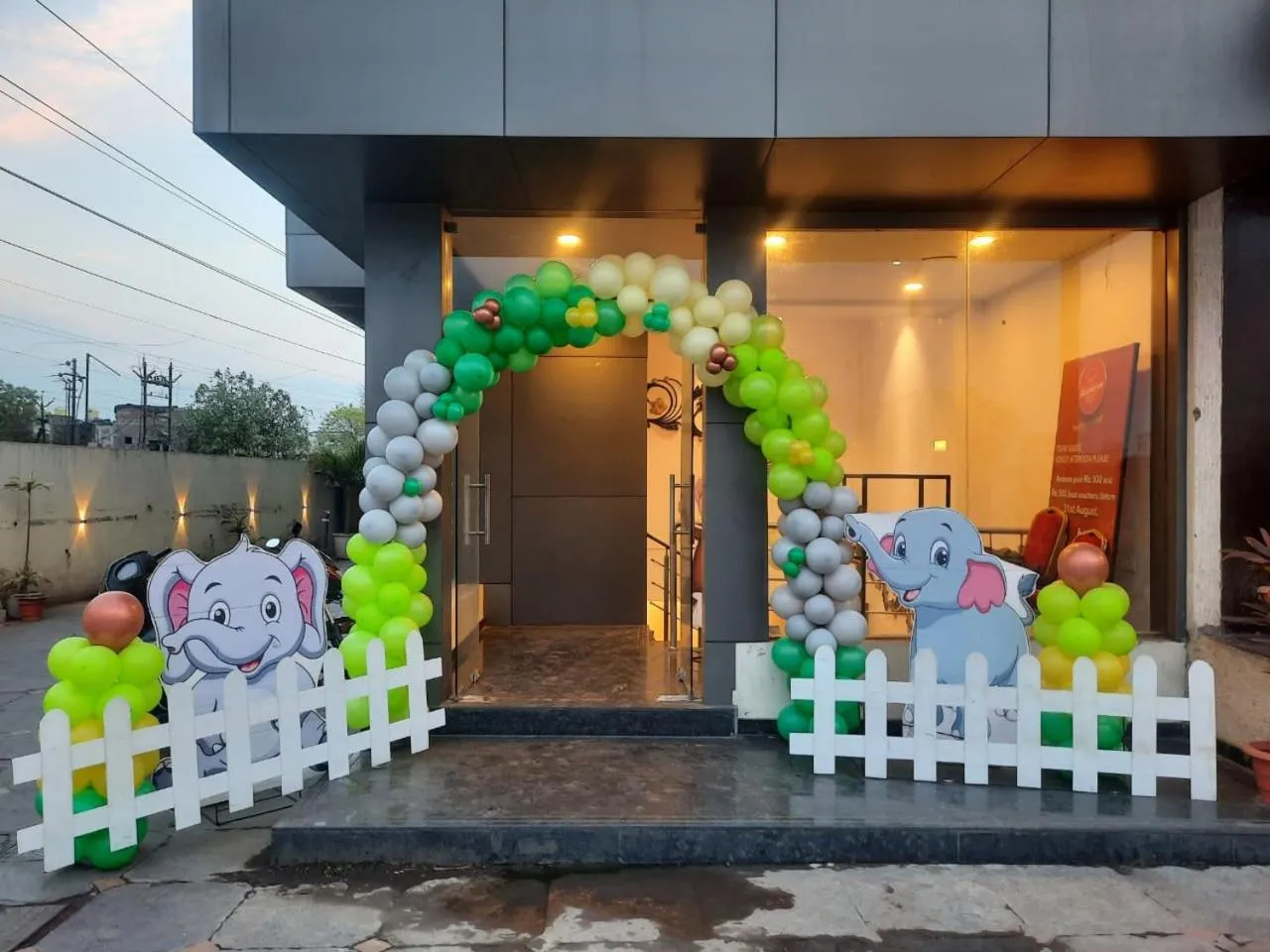 Banquet/Function facilities in ROYAL CLIFF HOTEL & RESORTS