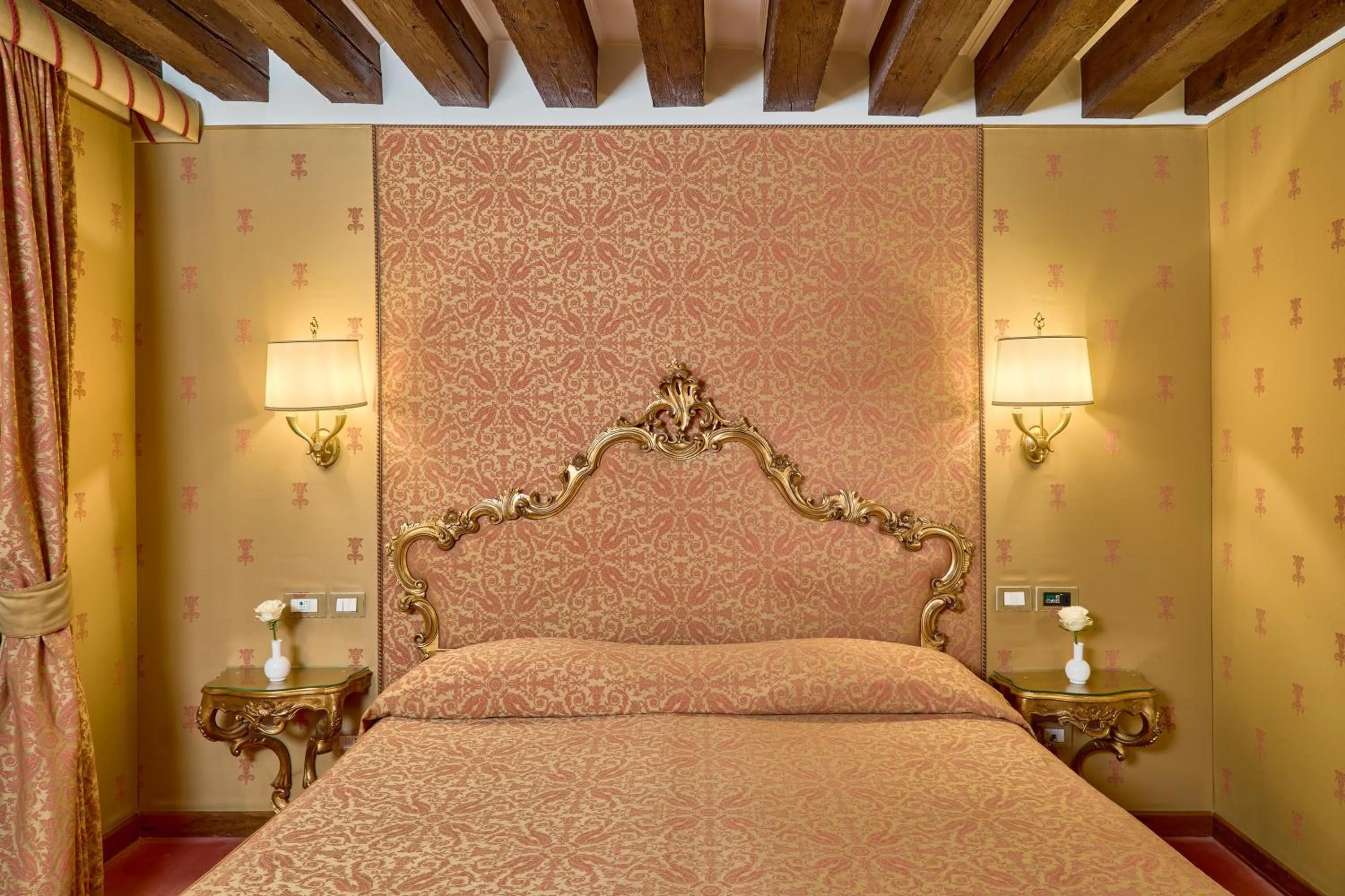 Bedroom, Bed in Locanda Vivaldi