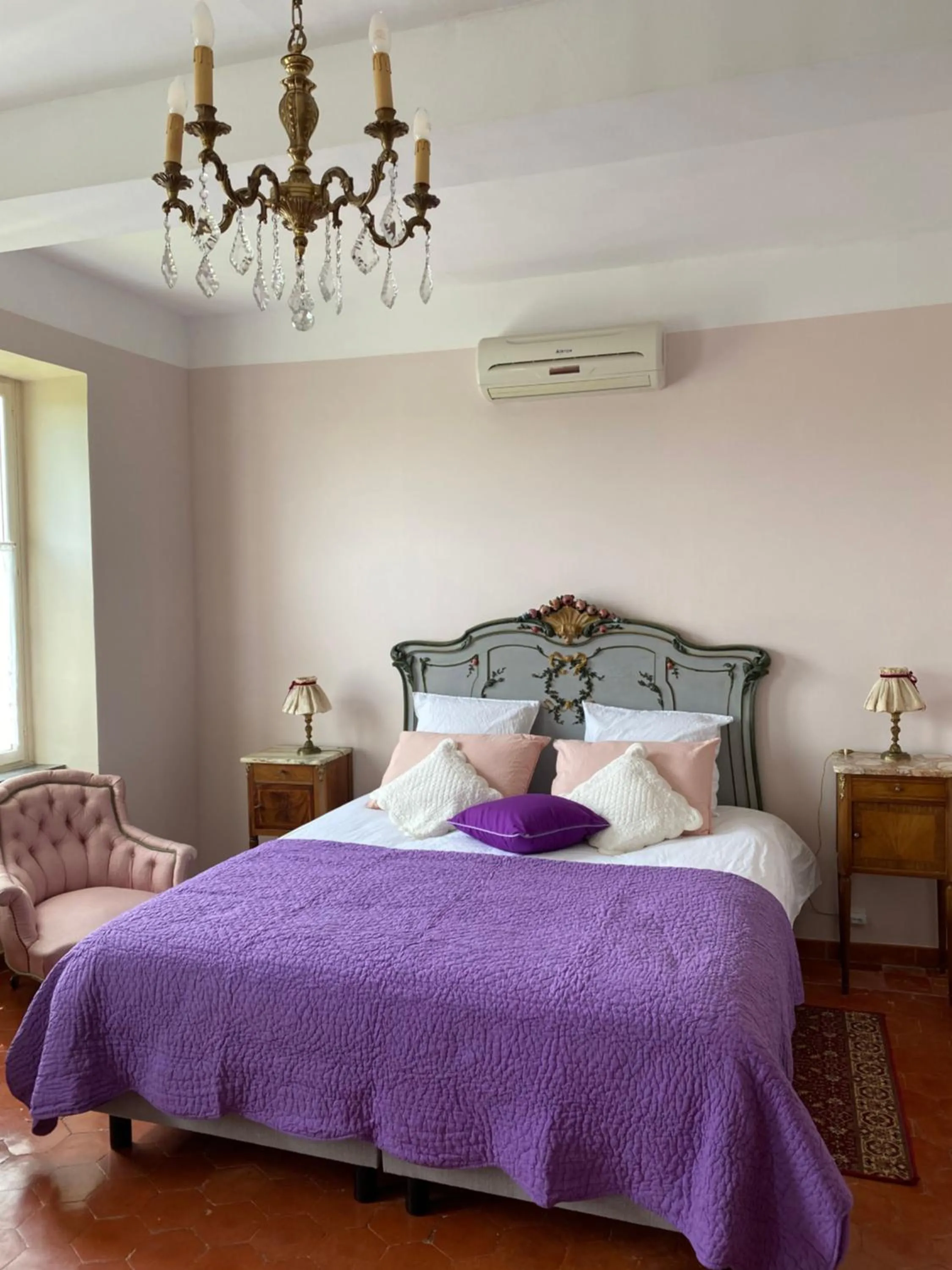 Photo of the whole room, Bed in Le Relais d'Affiac