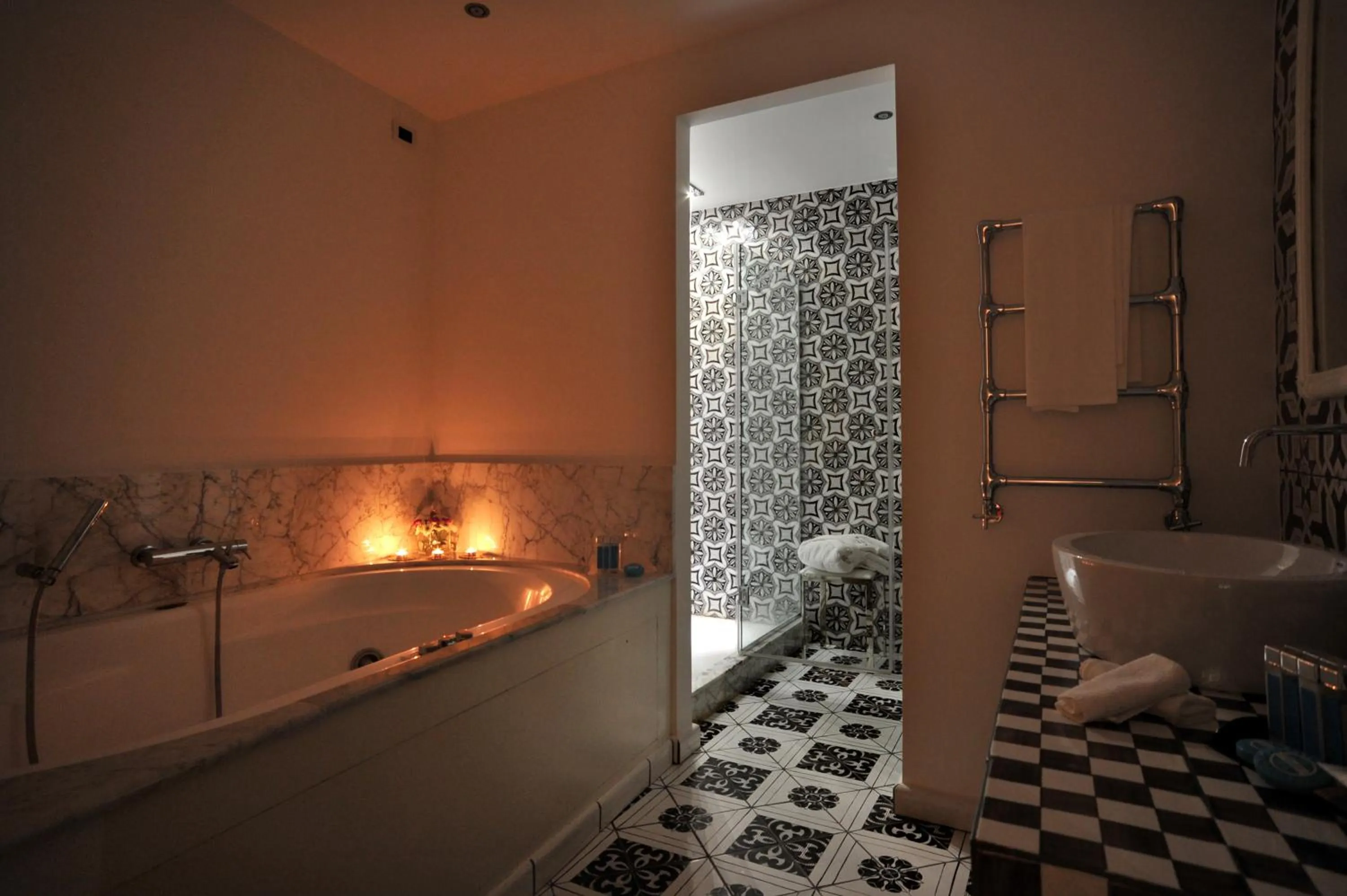 Bathroom in Hotel Marina Riviera