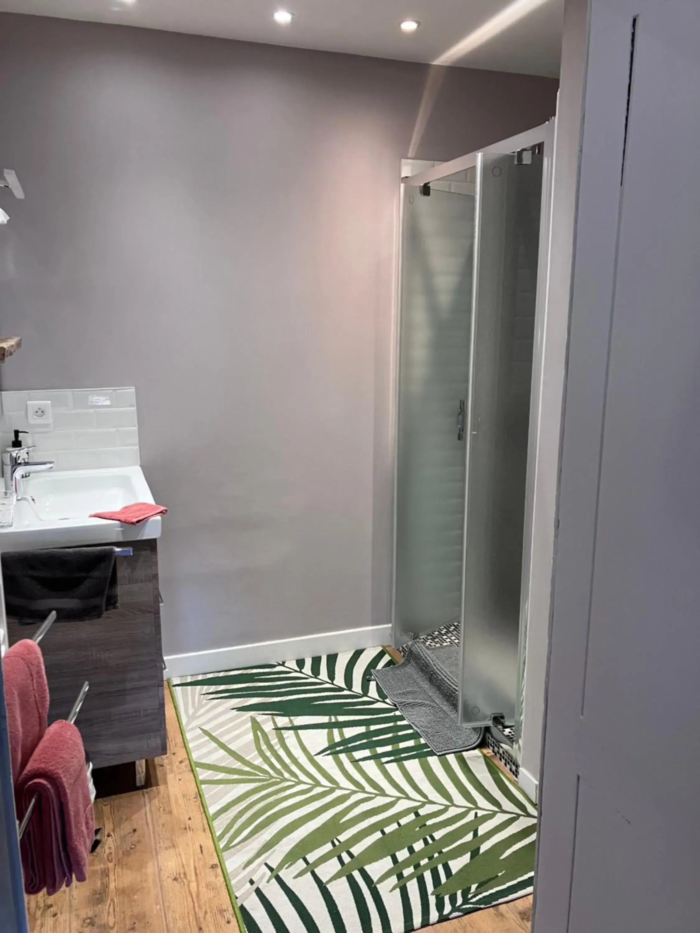 Deluxe Double or Twin Room in Le Numéro 15 Deluxe Double or Twin Room in Le Numéro 15