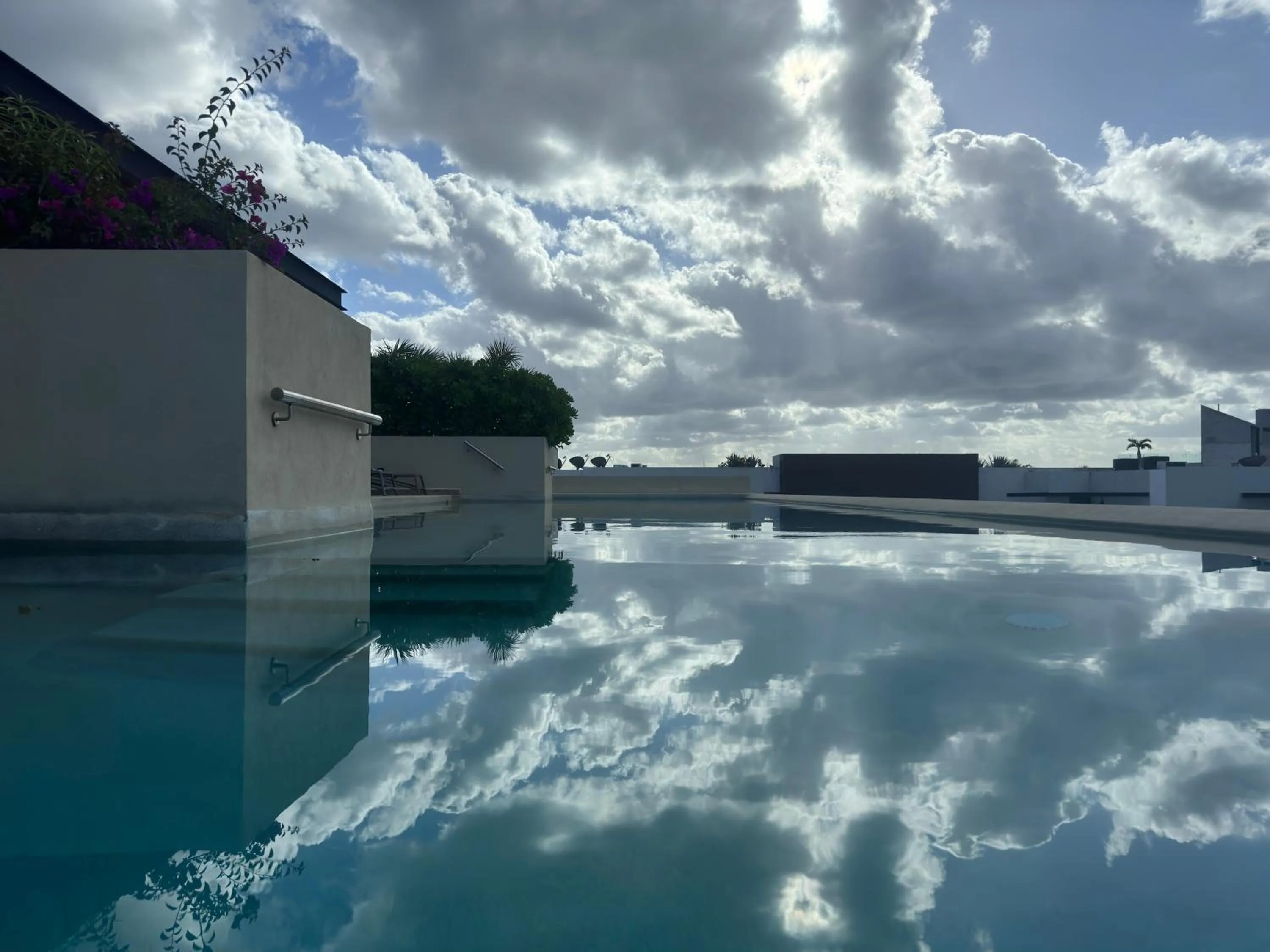 Day in 'Syrena Luxury Caribbean' Heart of Playa del Carmen - Fast Wi-fi - Sea Views