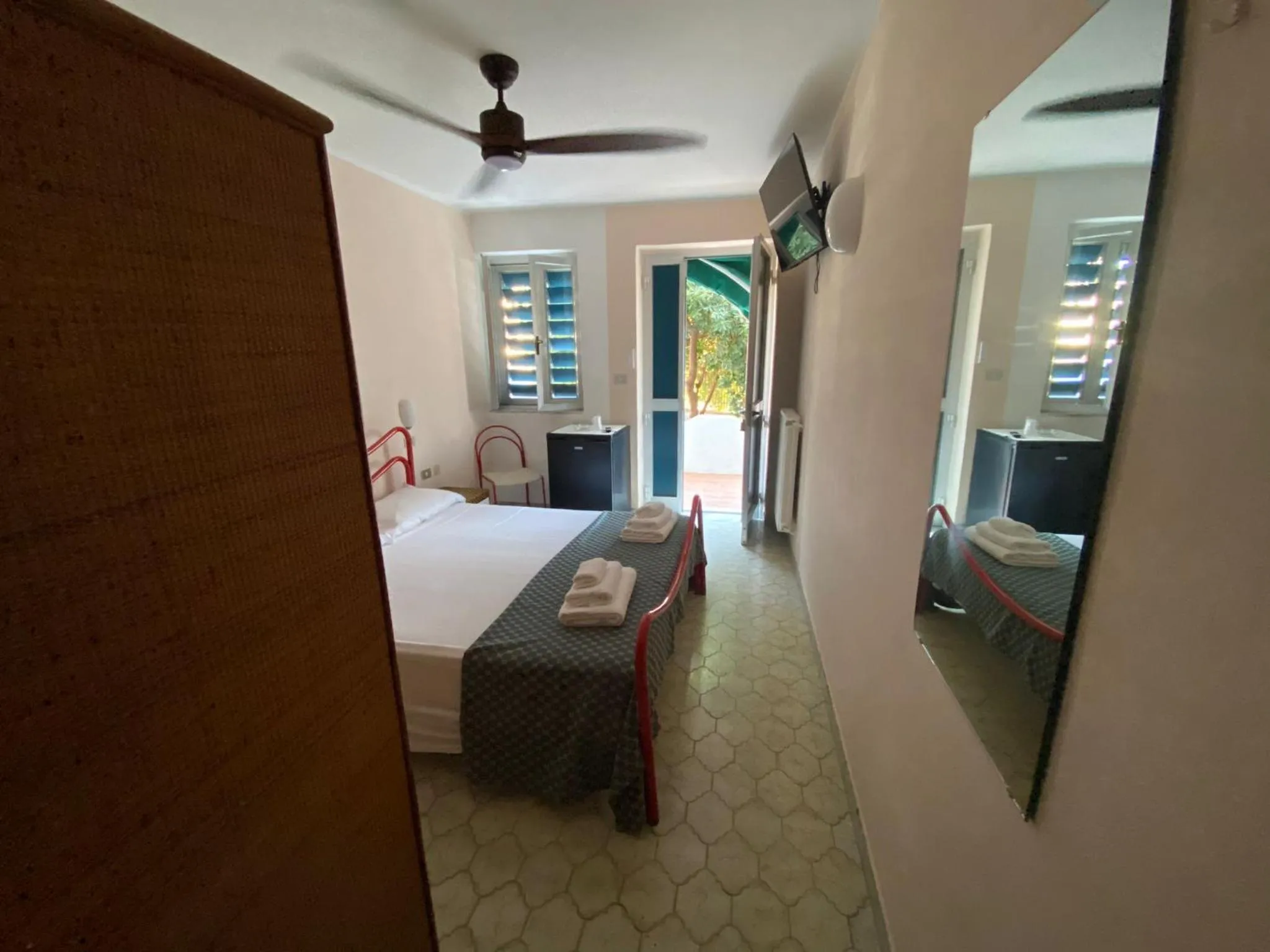 Bed in Cinquestelle Albergo del centro storico