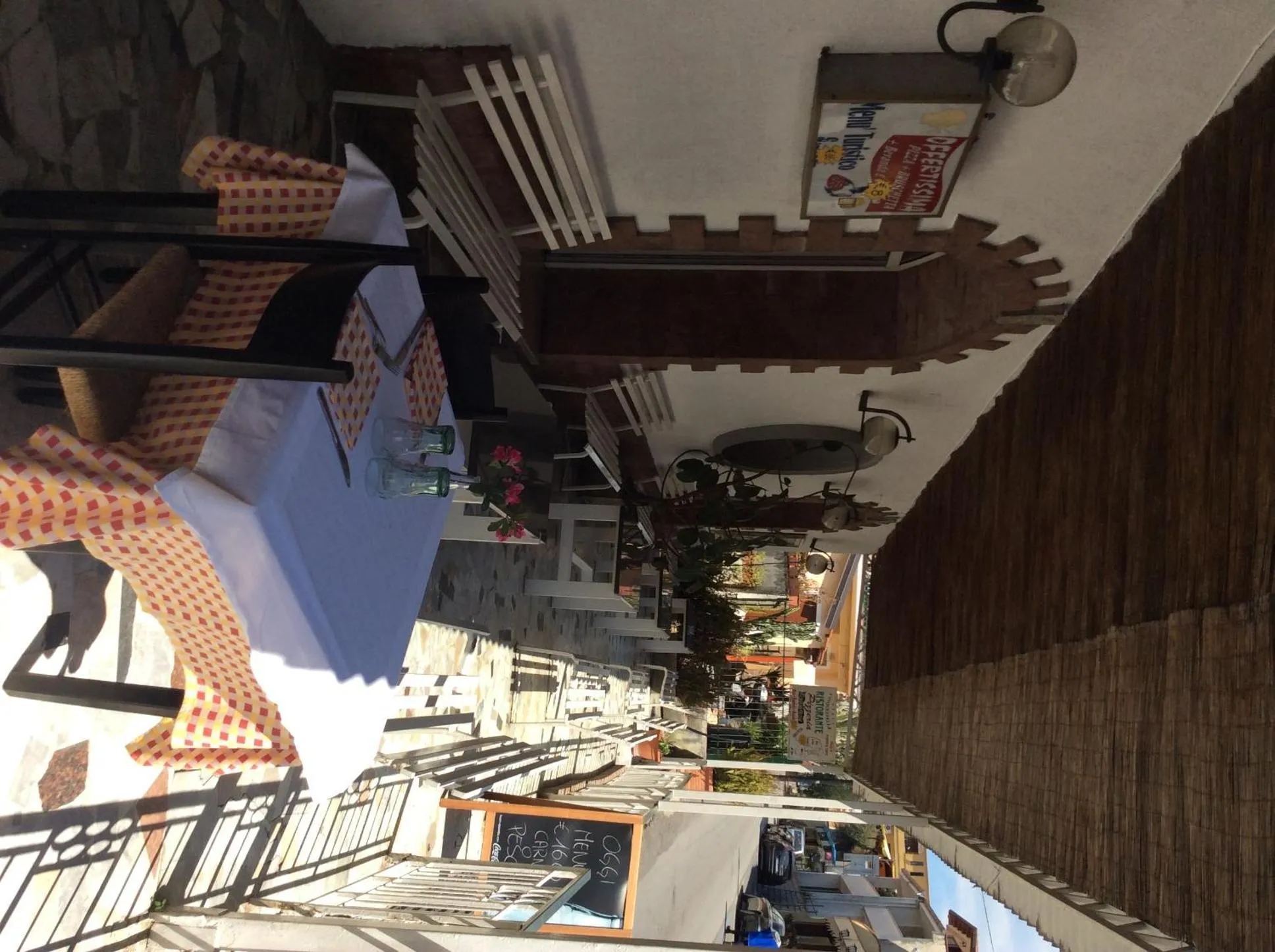 Restaurant/places to eat in Cinquestelle Albergo del centro storico