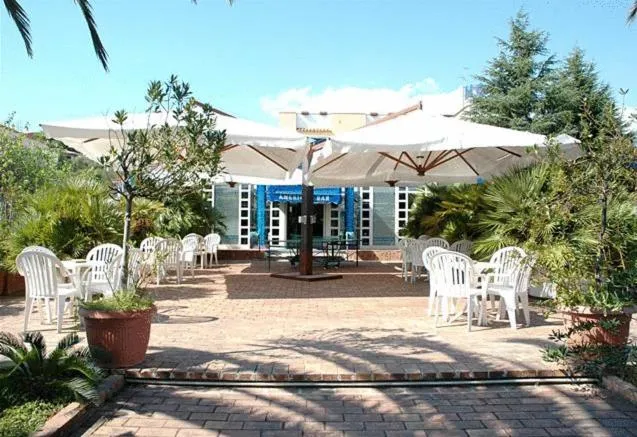 Table tennis in Hotel Seven Residence