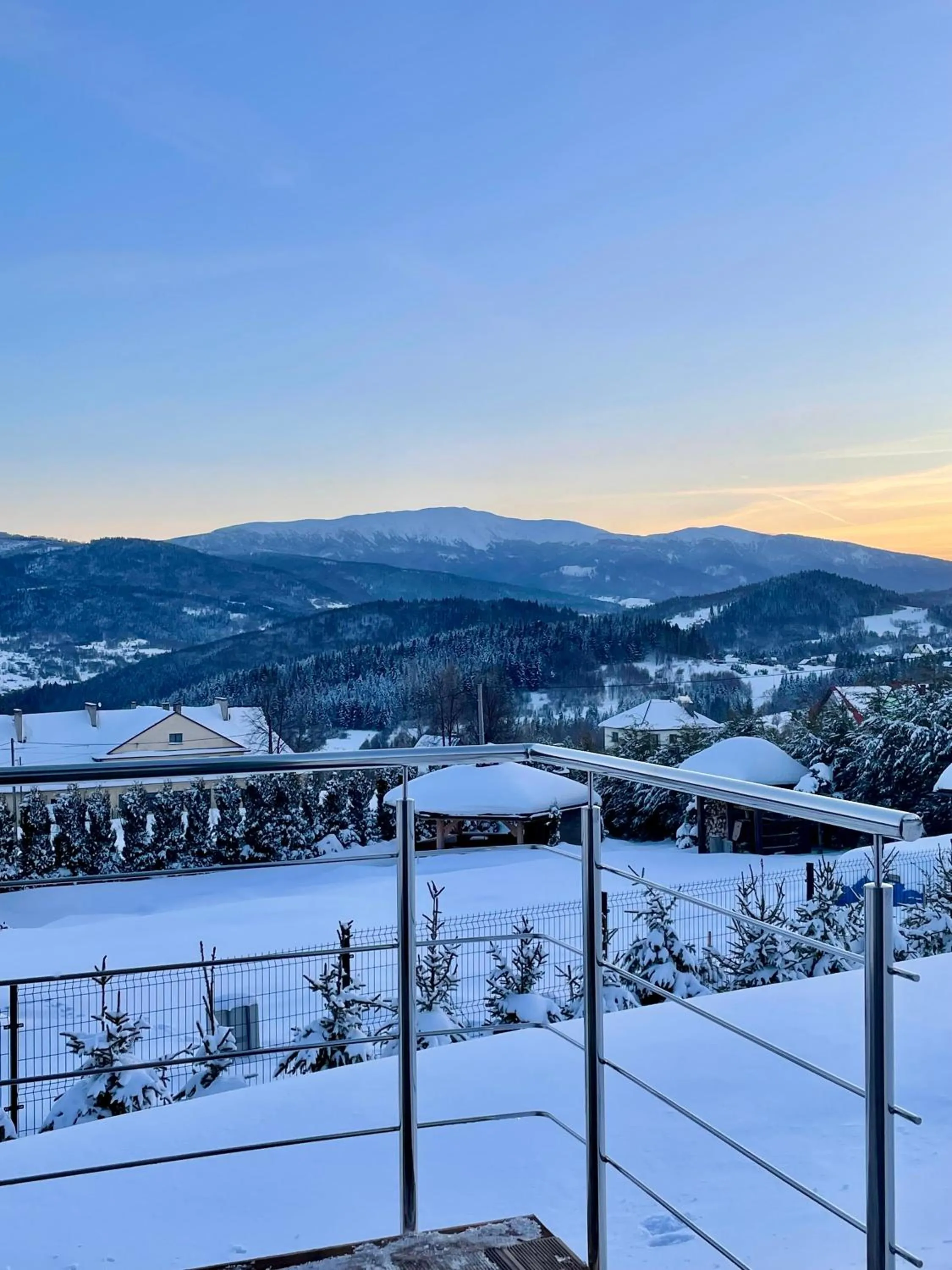 Mountain view in Cuda Natury - Niebo, Wiatr, Ziemia