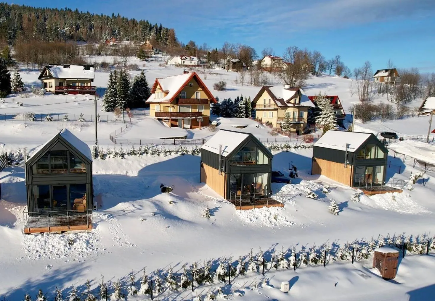 Property building in Cuda Natury - Niebo, Wiatr, Ziemia