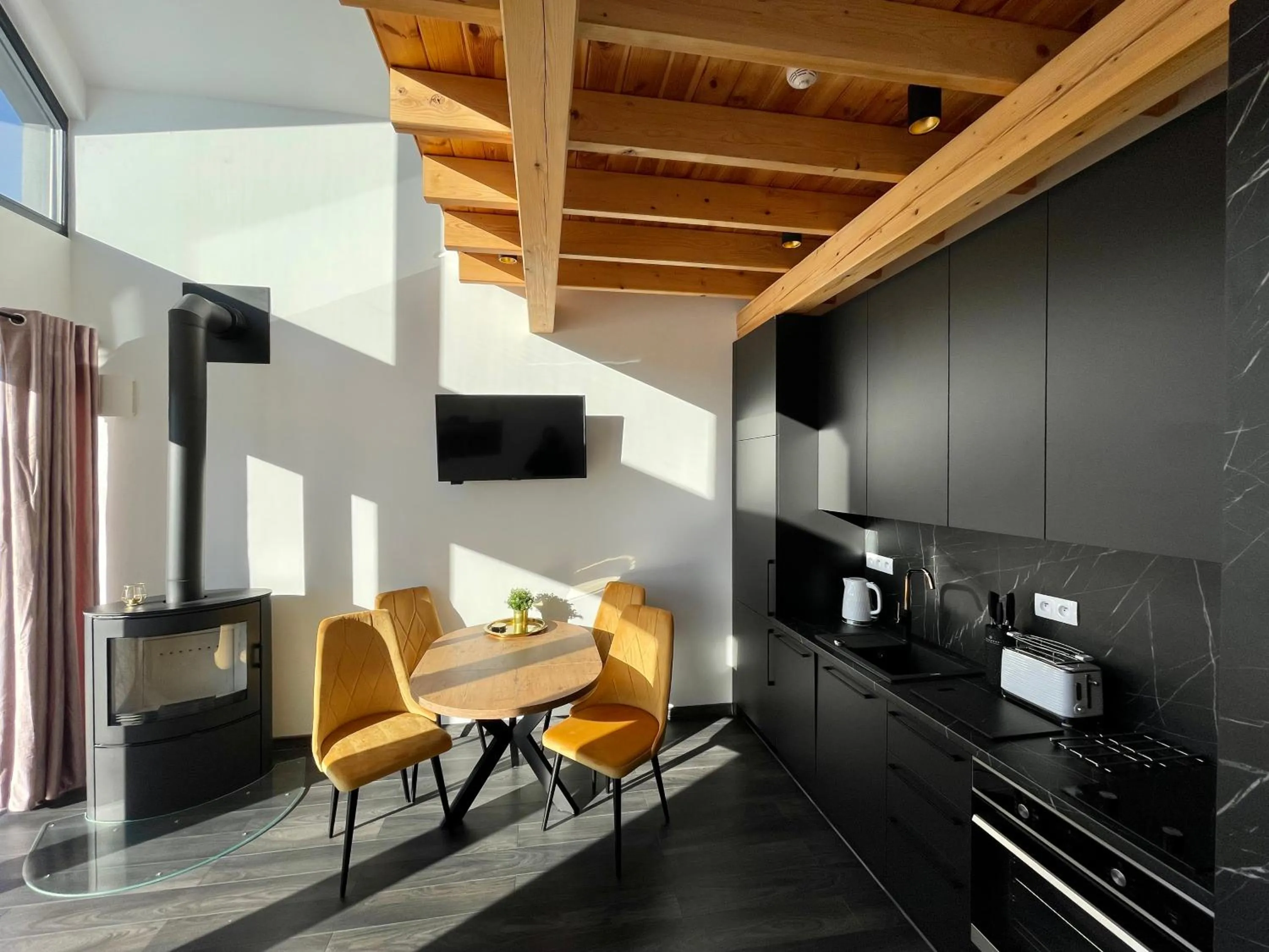 Kitchen or kitchenette in Cuda Natury - Niebo, Wiatr, Ziemia