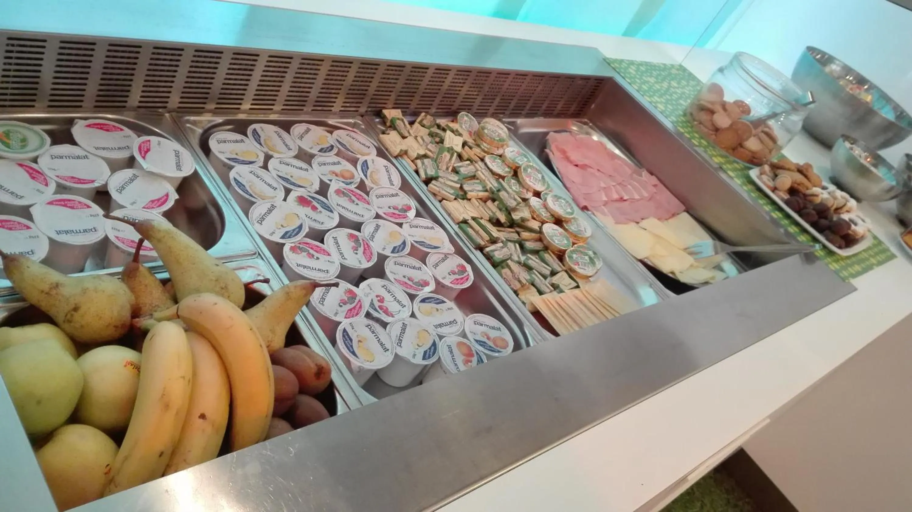 Buffet breakfast in Hotels Campus