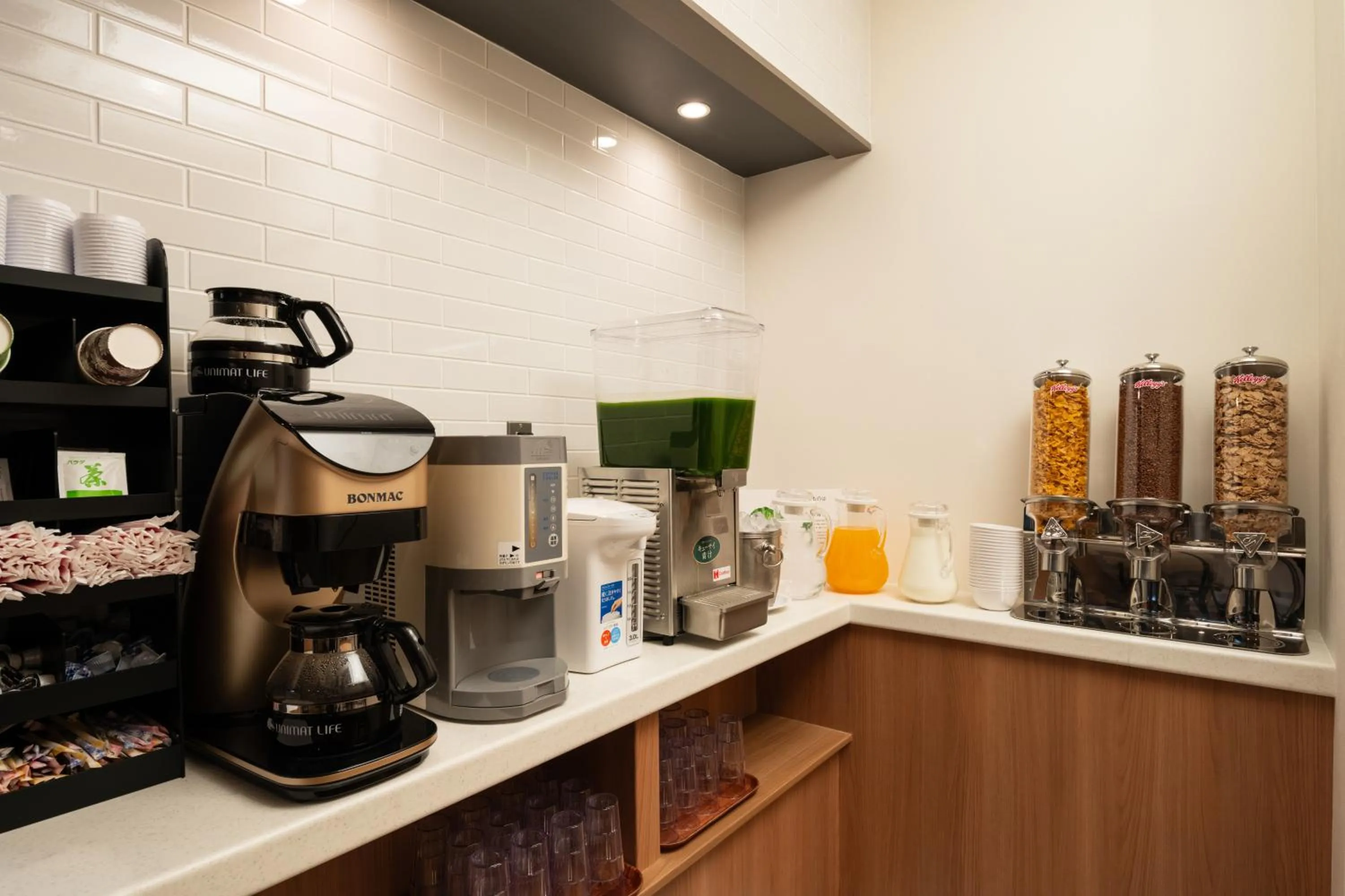 Breakfast in Osaka Fujiya Hotel