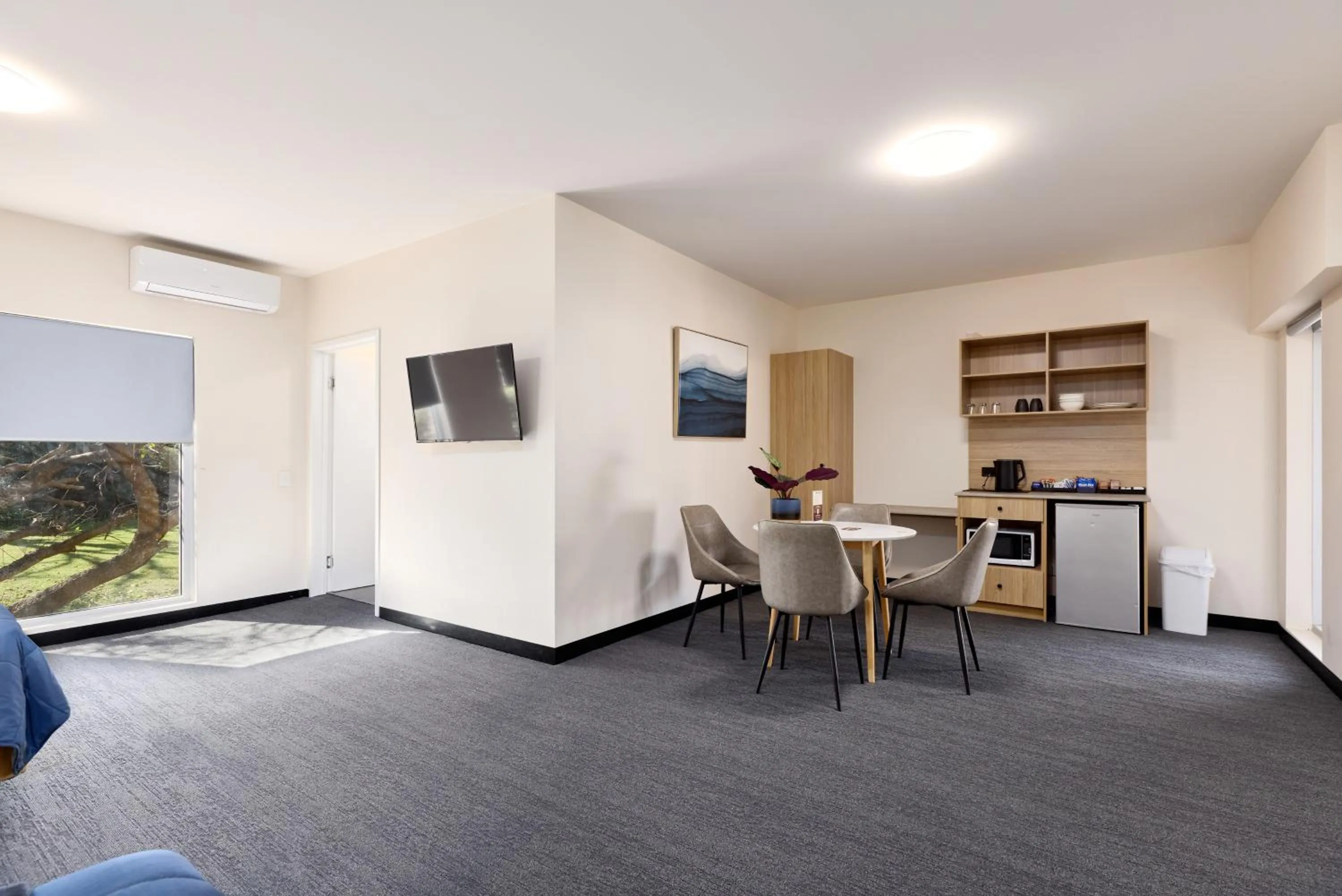 Bedroom in Inala Hotel